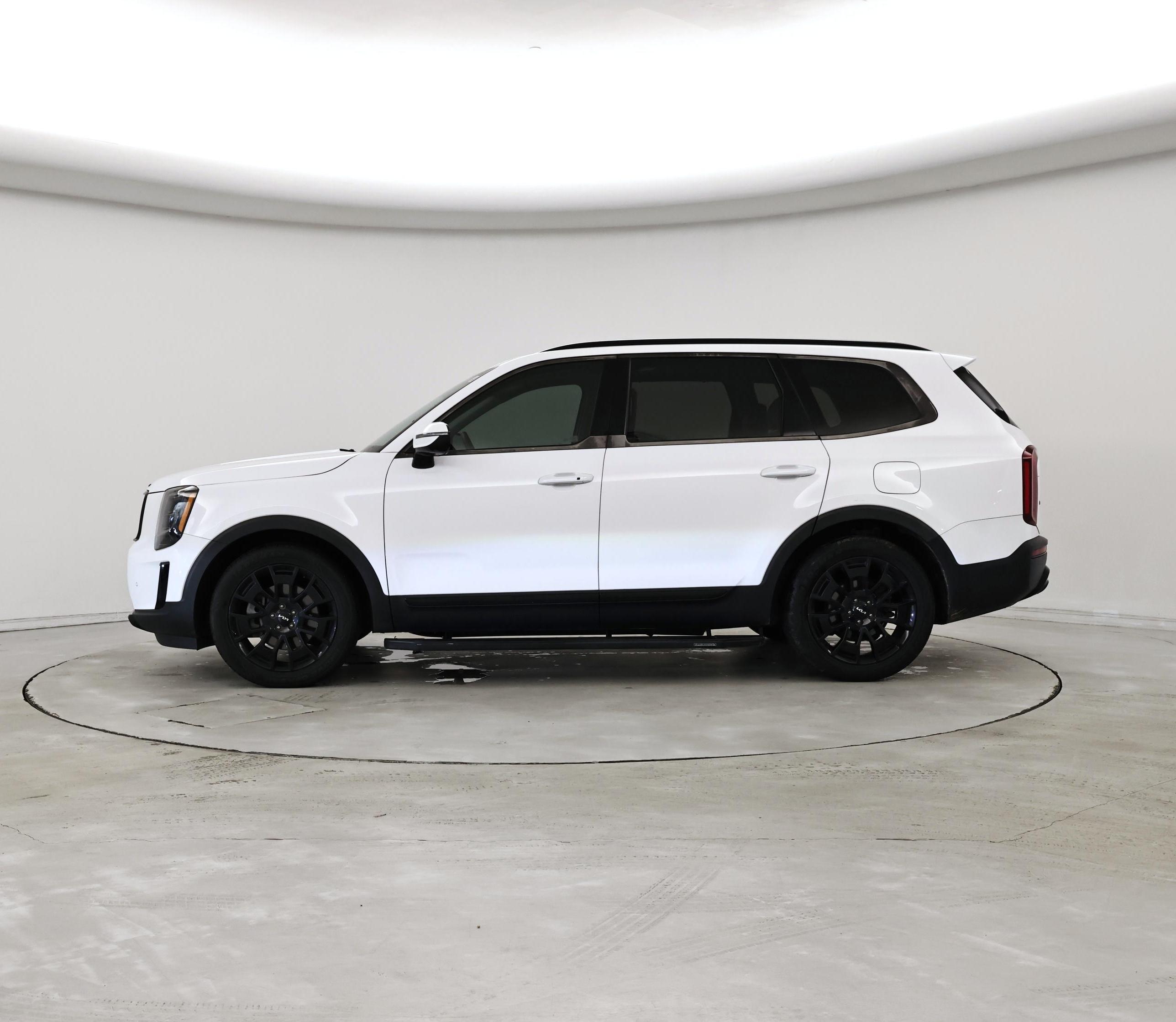 Thumbnail: 2022 Kia Telluride - 3