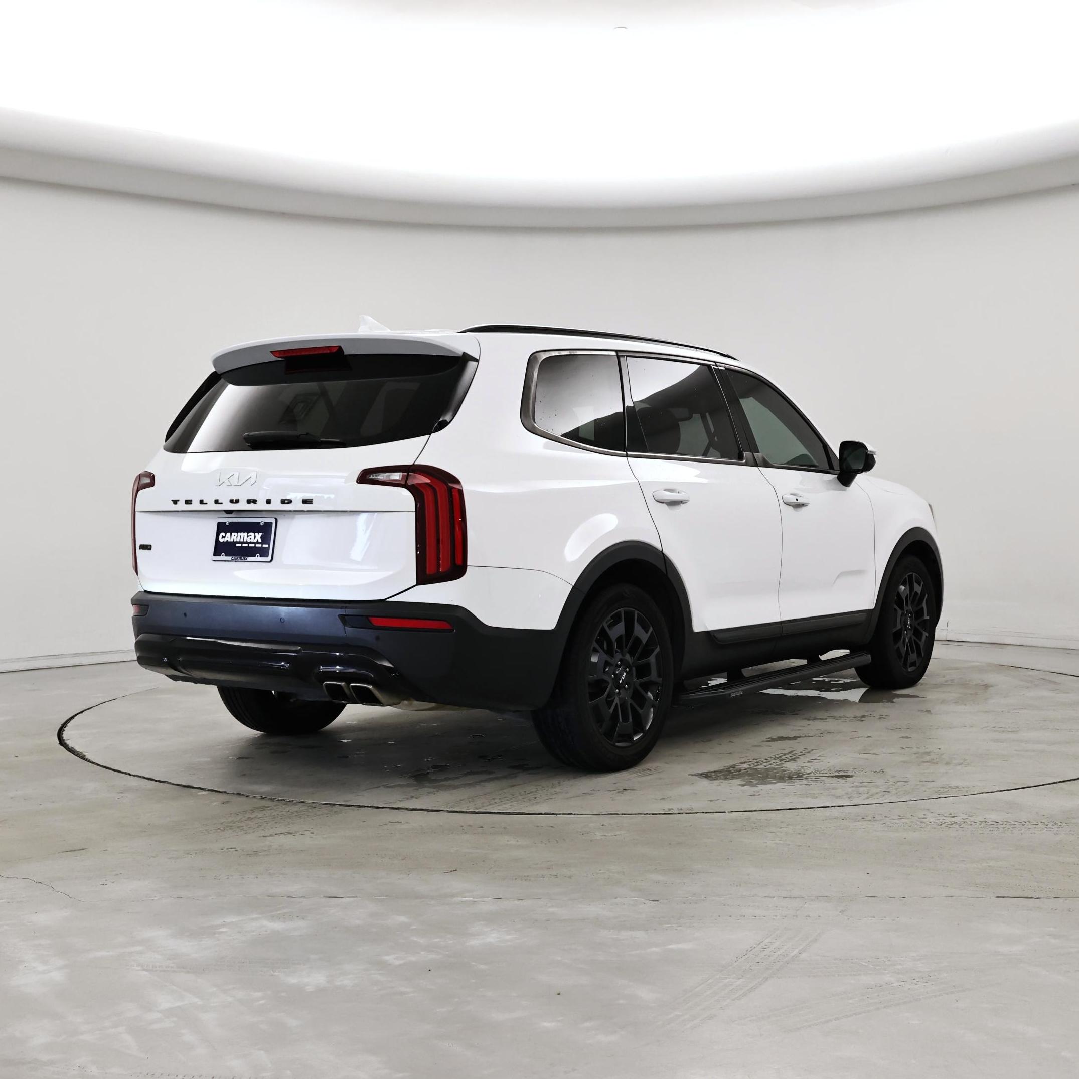 Thumbnail: 2022 Kia Telluride - 8