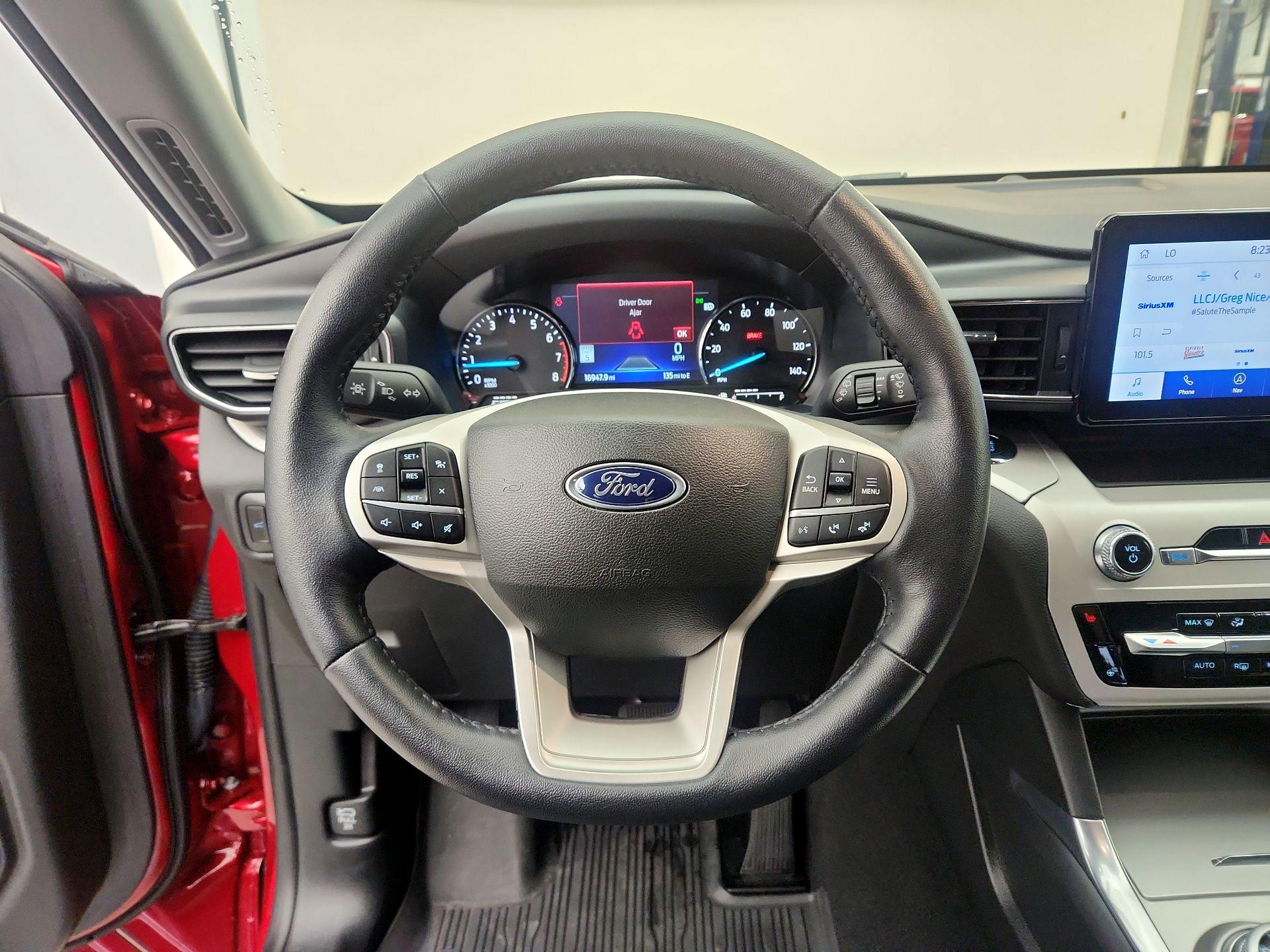 Thumbnail: 2023 Ford Explorer - 10