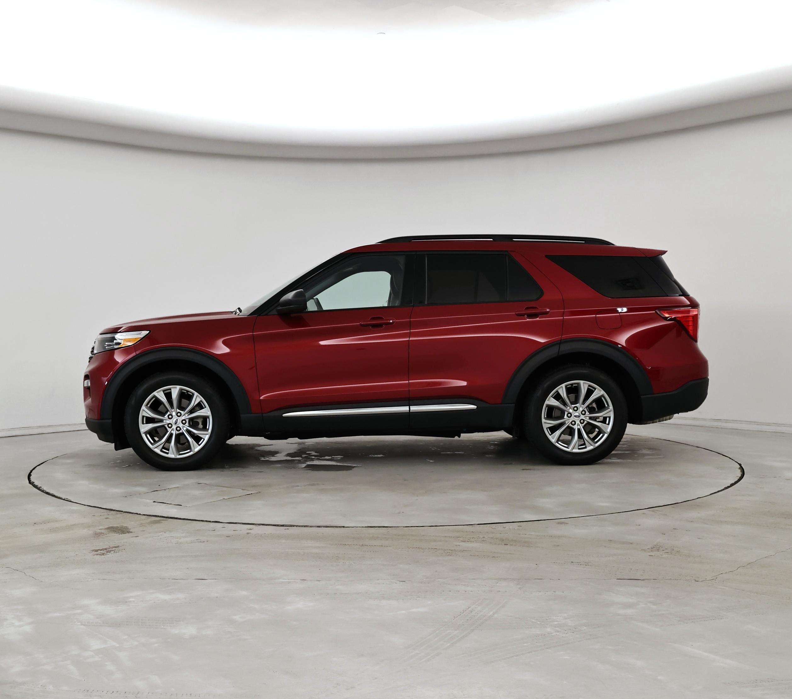 Thumbnail: 2023 Ford Explorer - 3