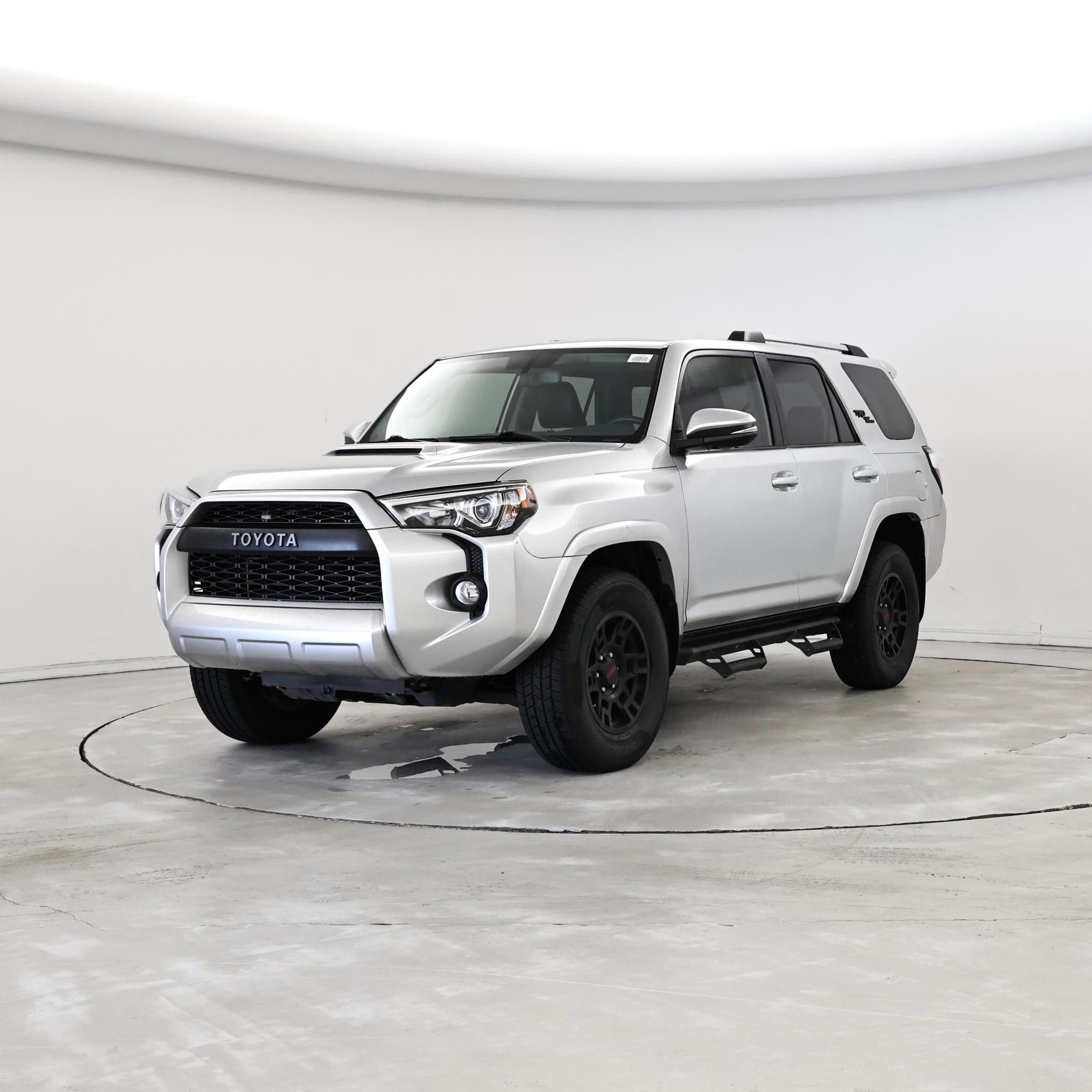 Thumbnail: 2018 Toyota 4Runner - 4
