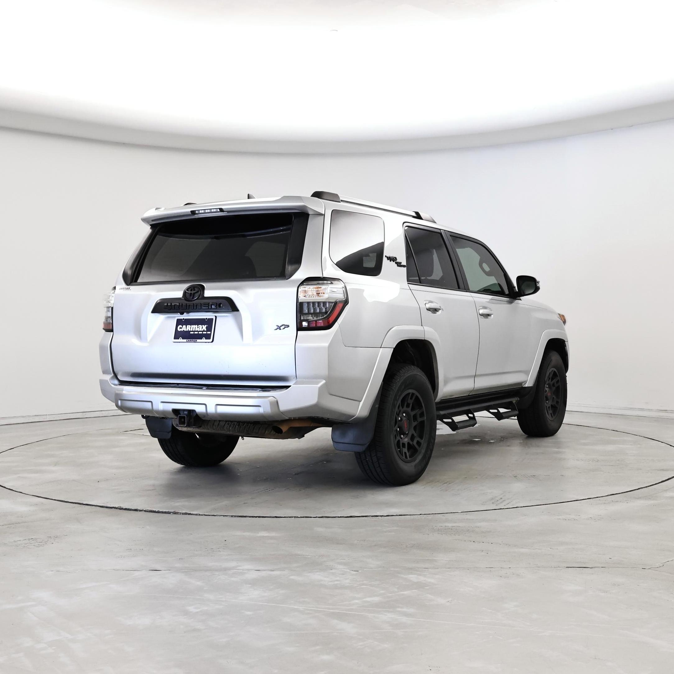 Thumbnail: 2018 Toyota 4Runner - 8