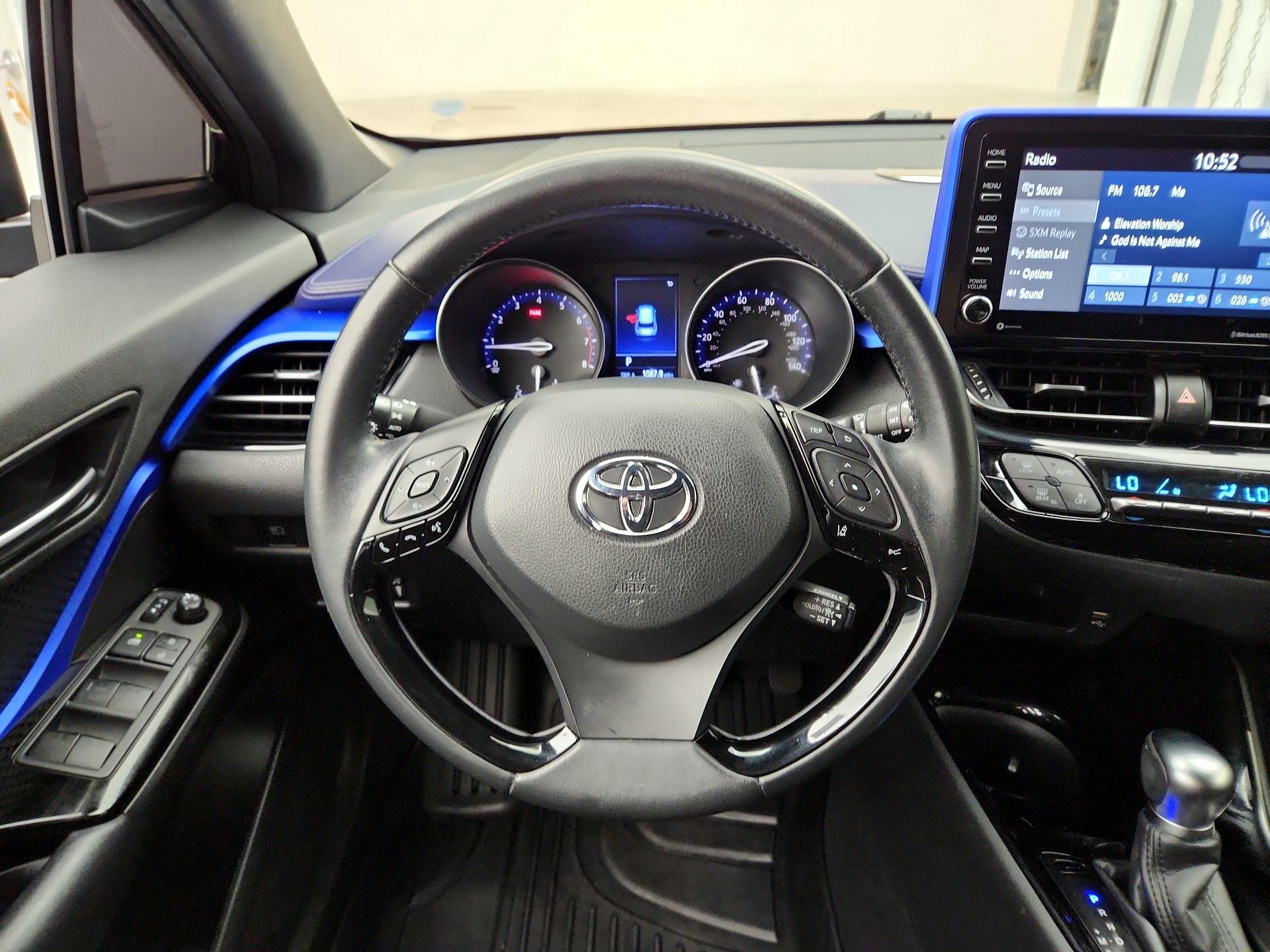 Thumbnail: 2020 Toyota C-HR - 10