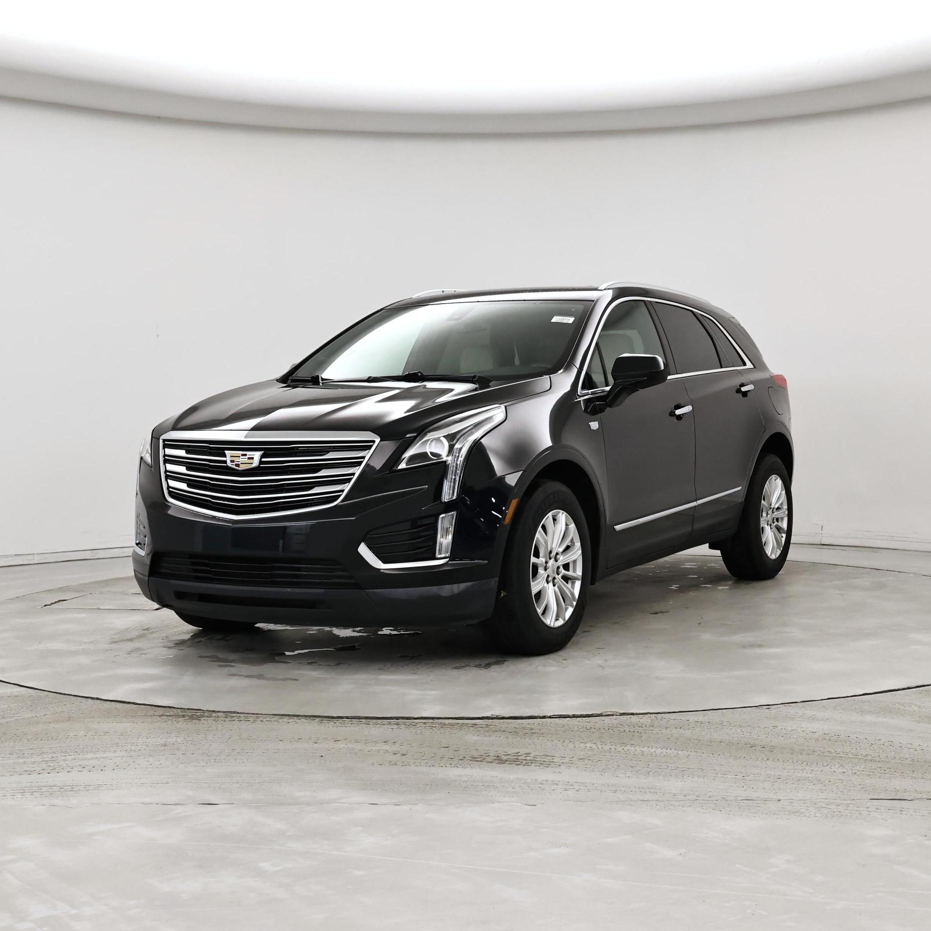 Thumbnail: 2017 Cadillac XT5 - 4