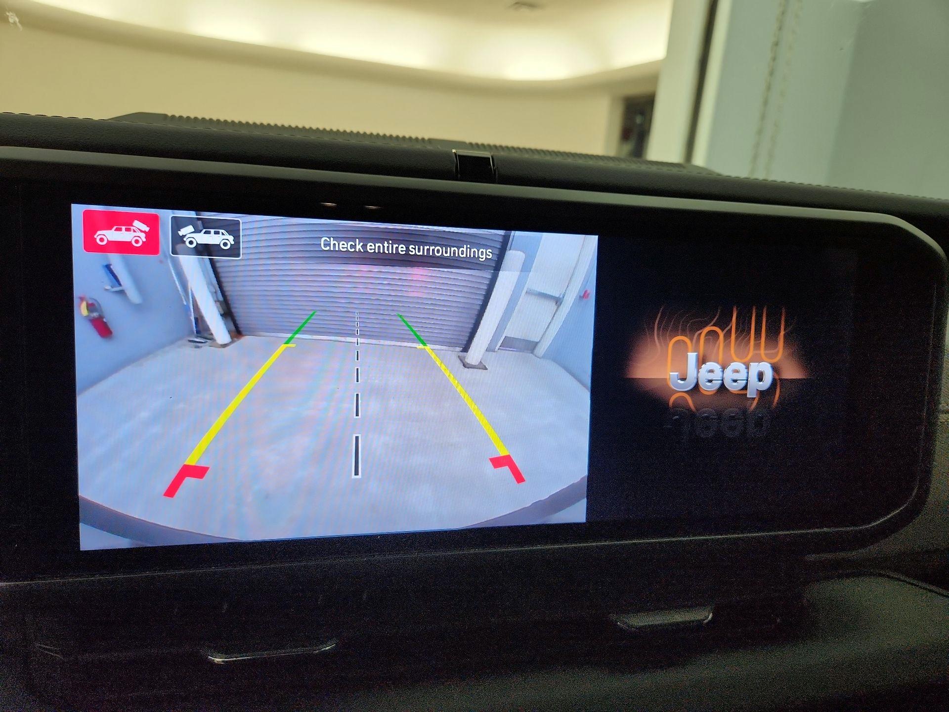 Thumbnail: 2024 Jeep Wrangler - 15