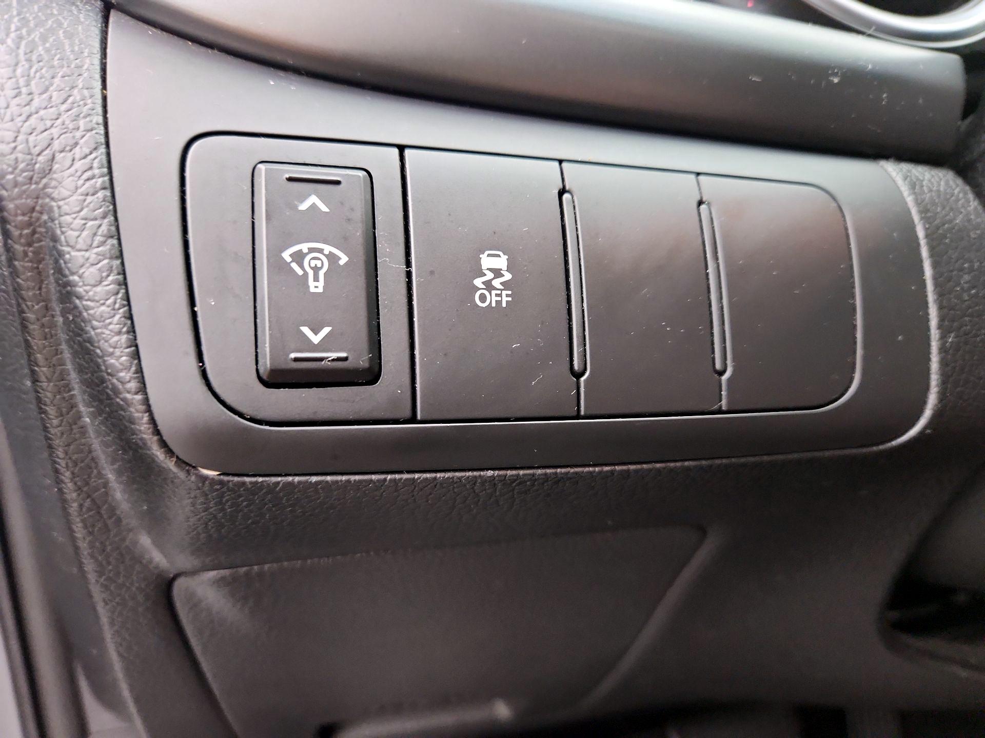 Thumbnail: 2015 Kia Optima - 13