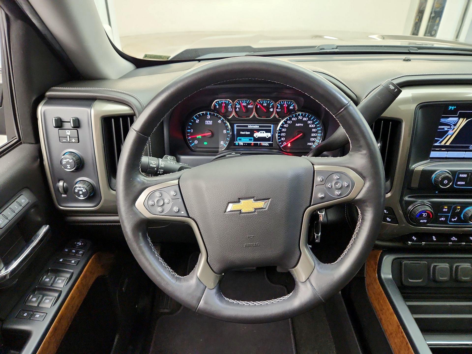 Thumbnail: 2017 Chevrolet Silverado 1500 - 10