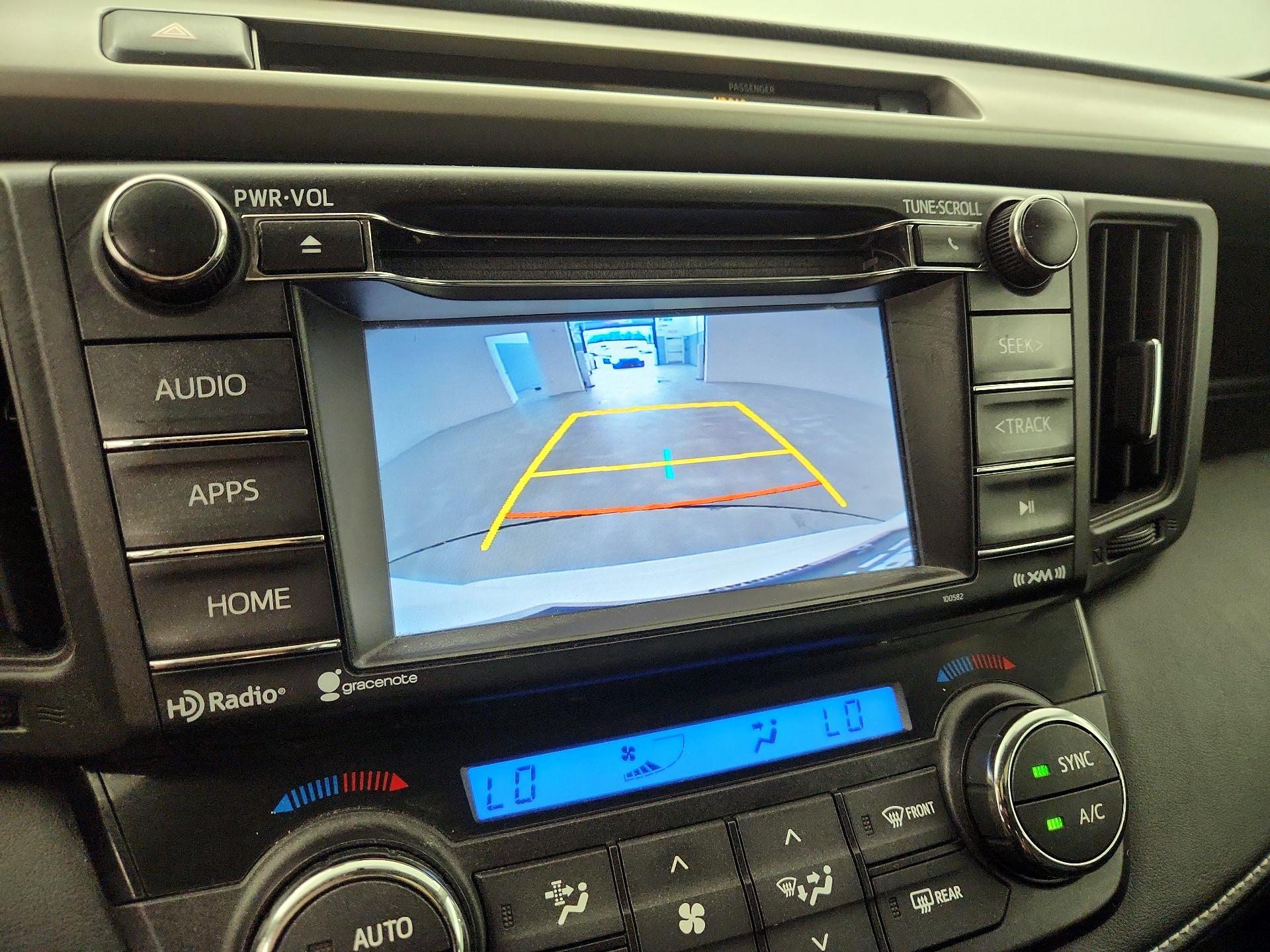 Thumbnail: 2016 Toyota RAV4 - 14