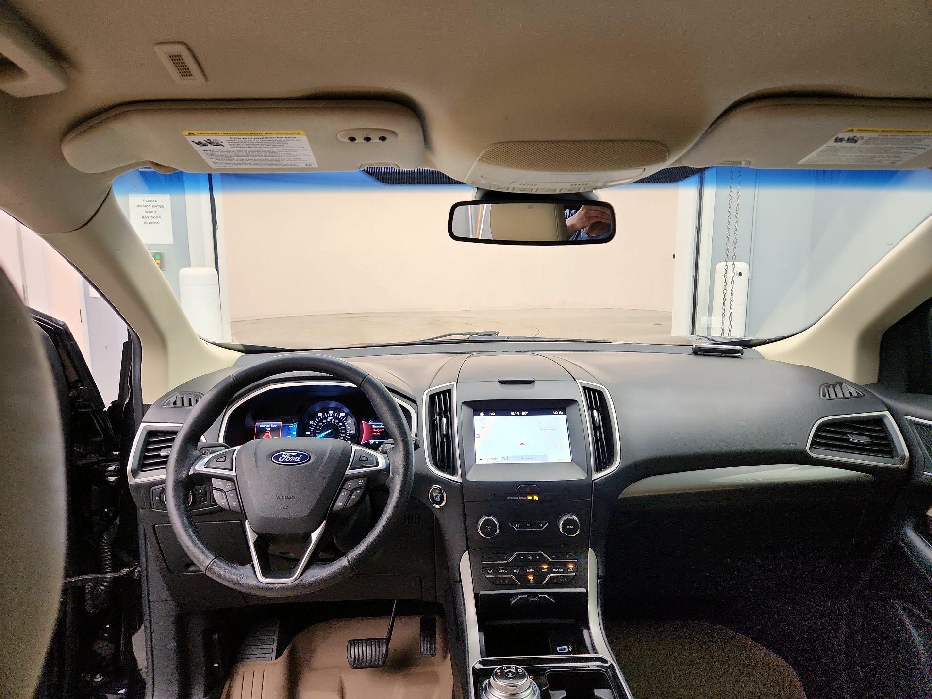 Thumbnail: 2019 Ford Edge - 9