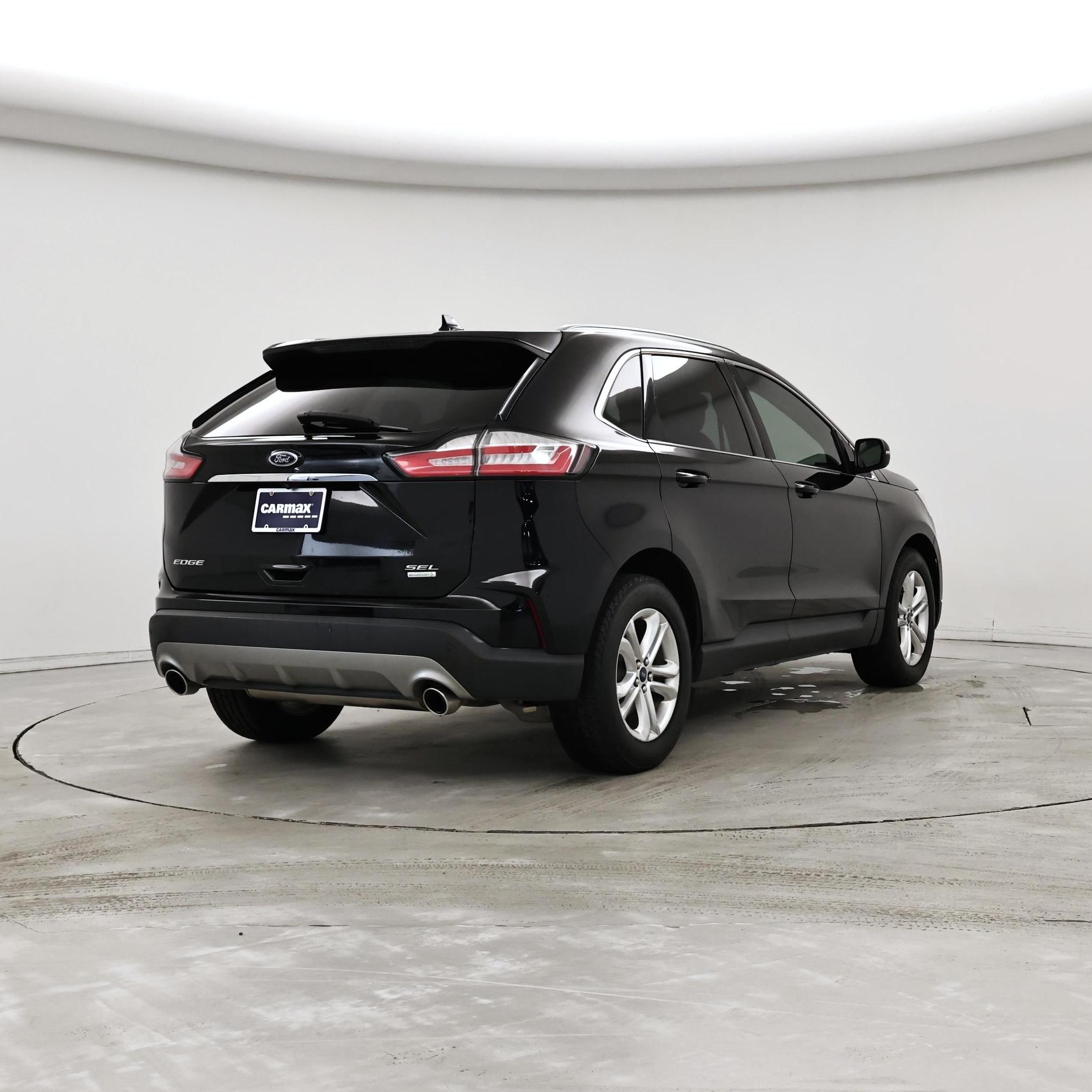 Thumbnail: 2019 Ford Edge - 8