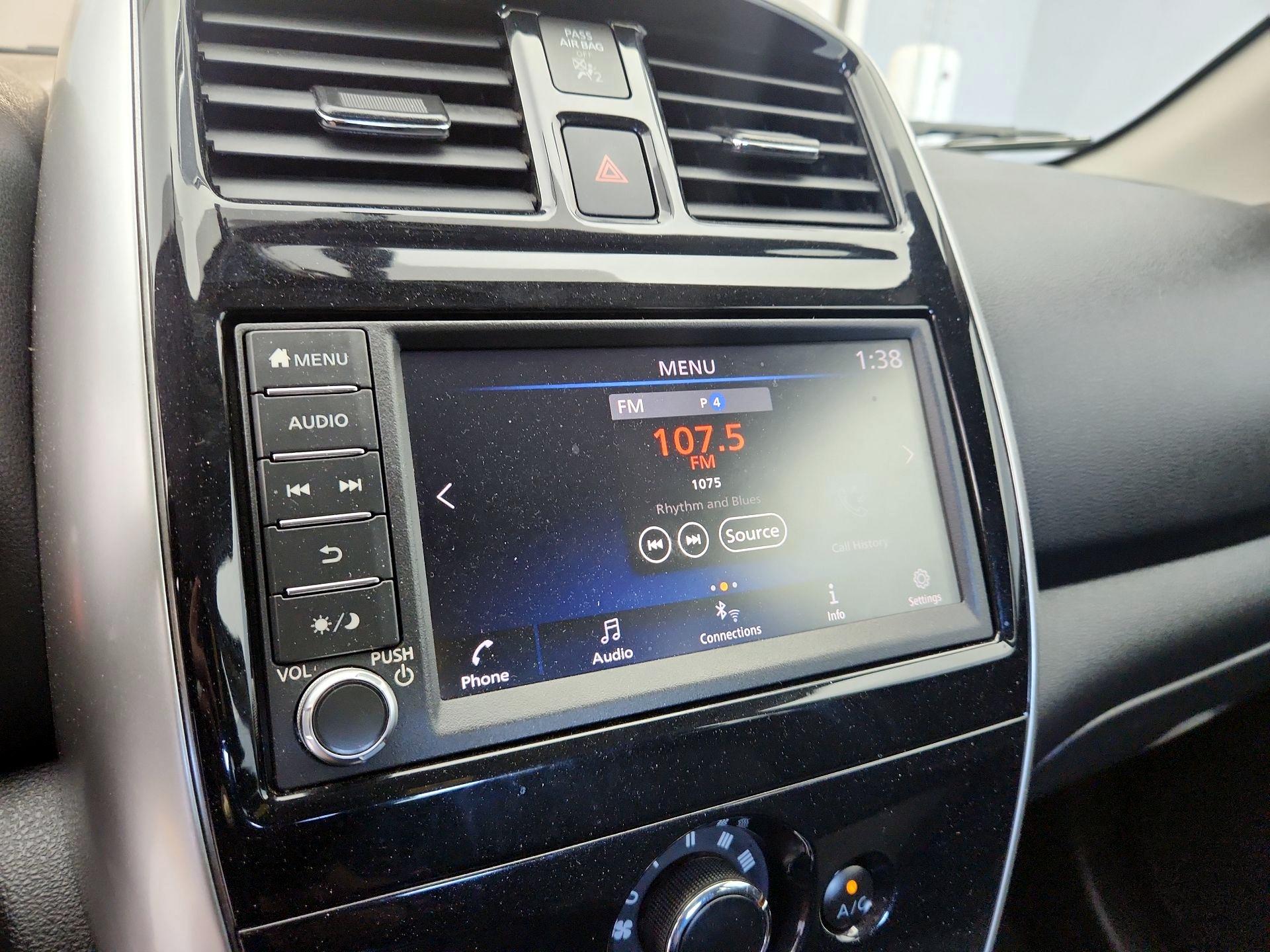 Thumbnail: 2019 Nissan Versa - 15