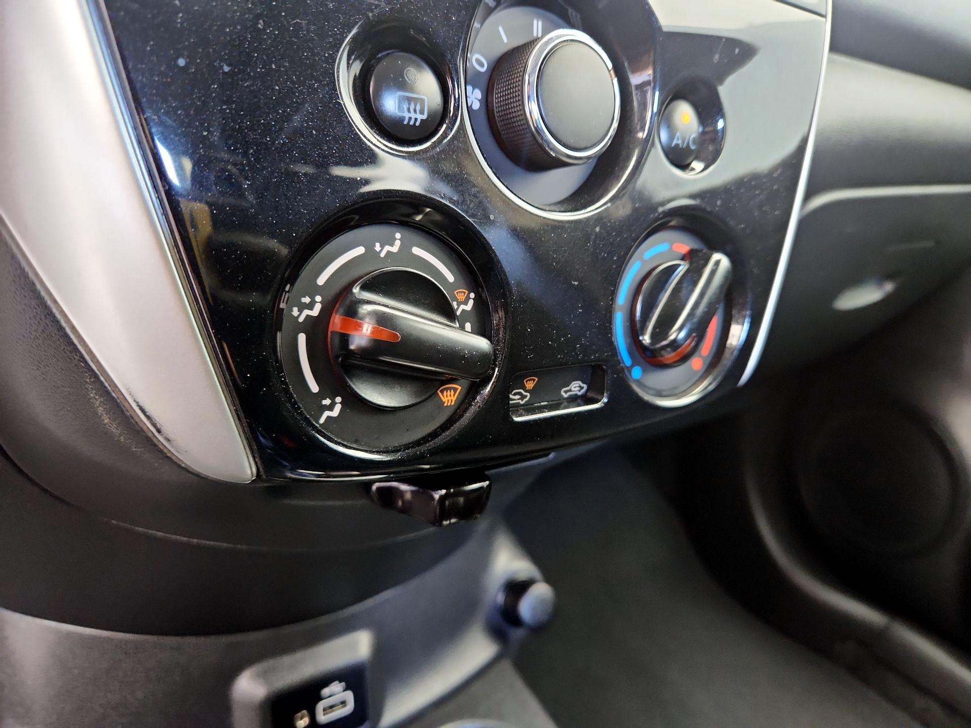 Thumbnail: 2019 Nissan Versa - 16