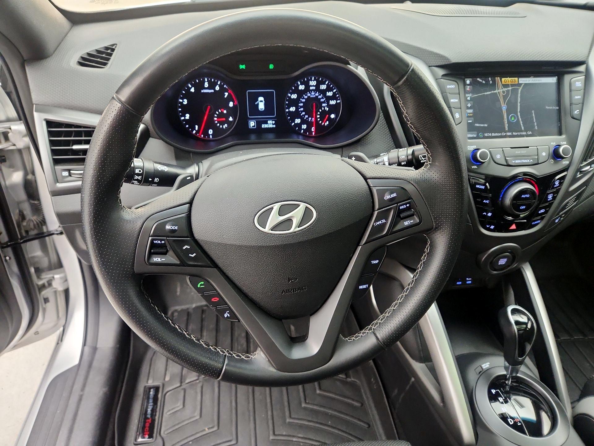 Thumbnail: 2017 Hyundai Veloster - 10