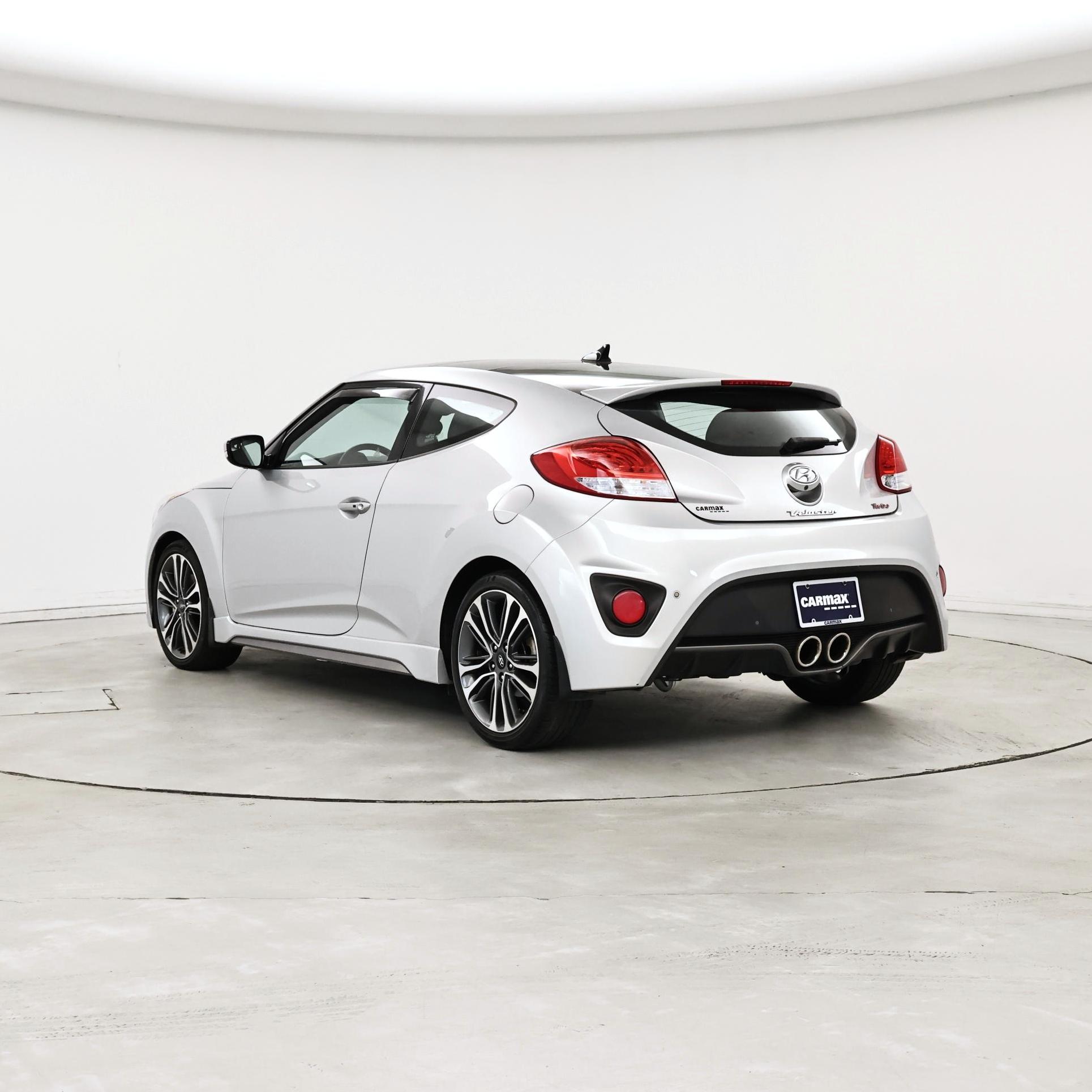 Thumbnail: 2017 Hyundai Veloster - 2