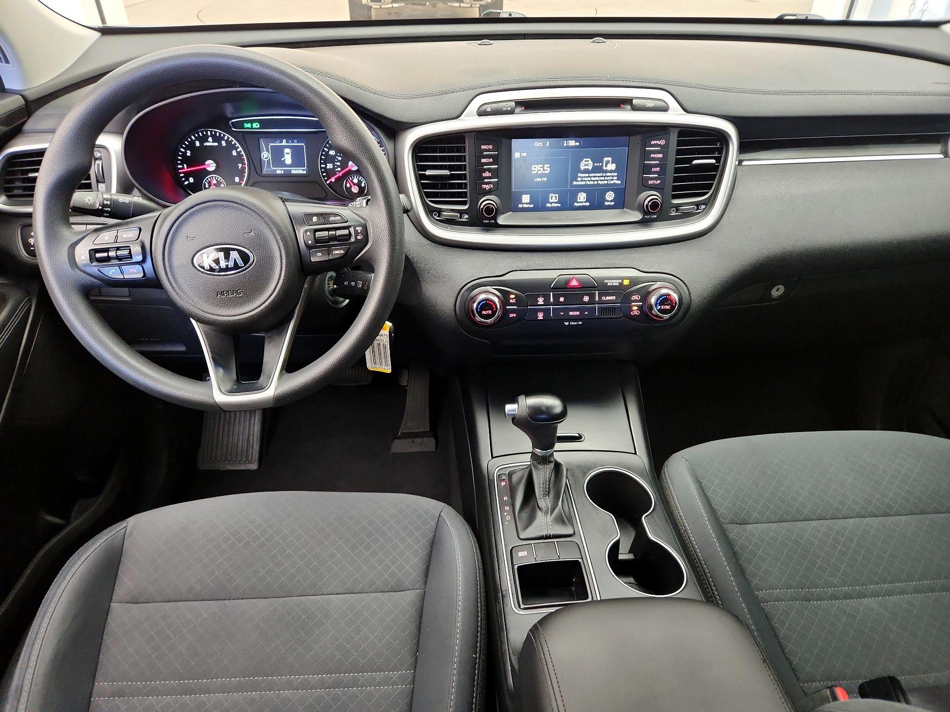 Thumbnail: 2018 Kia Sorento - 9