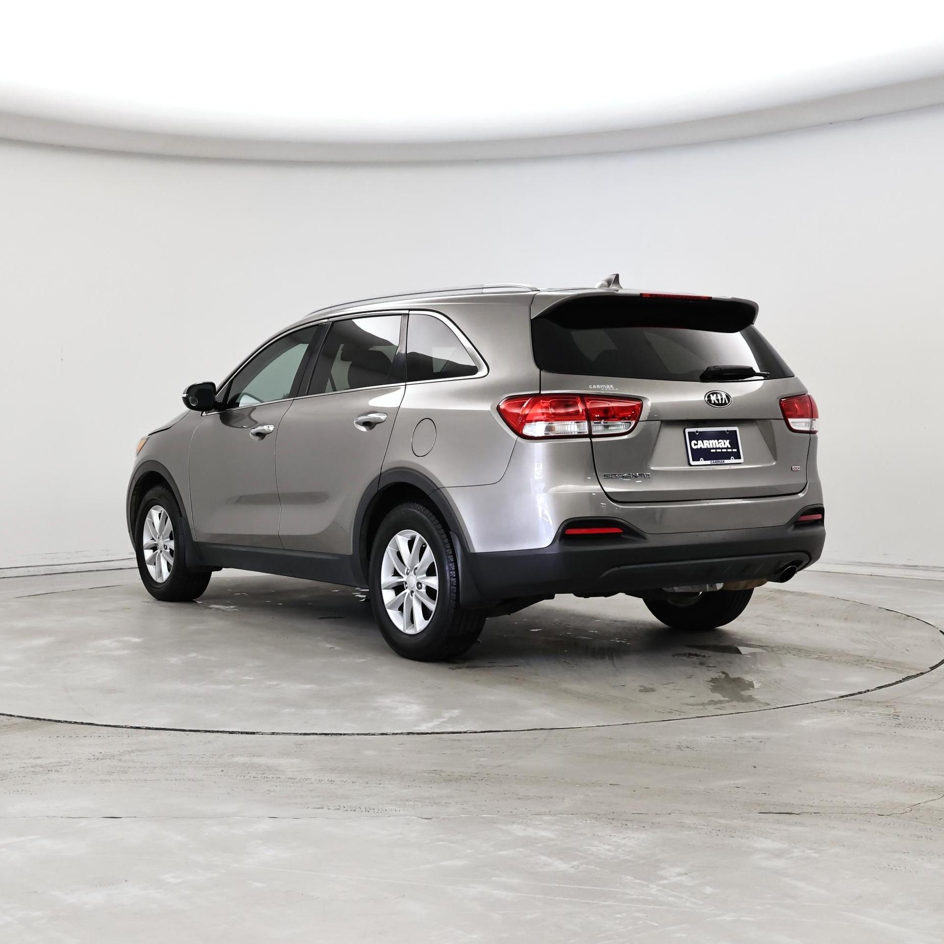 Thumbnail: 2018 Kia Sorento - 2