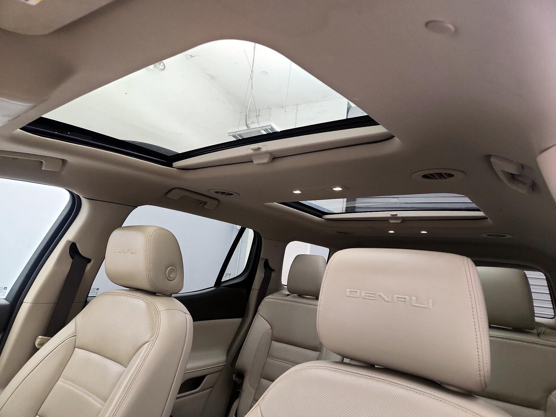 Thumbnail: 2017 GMC Acadia - 20