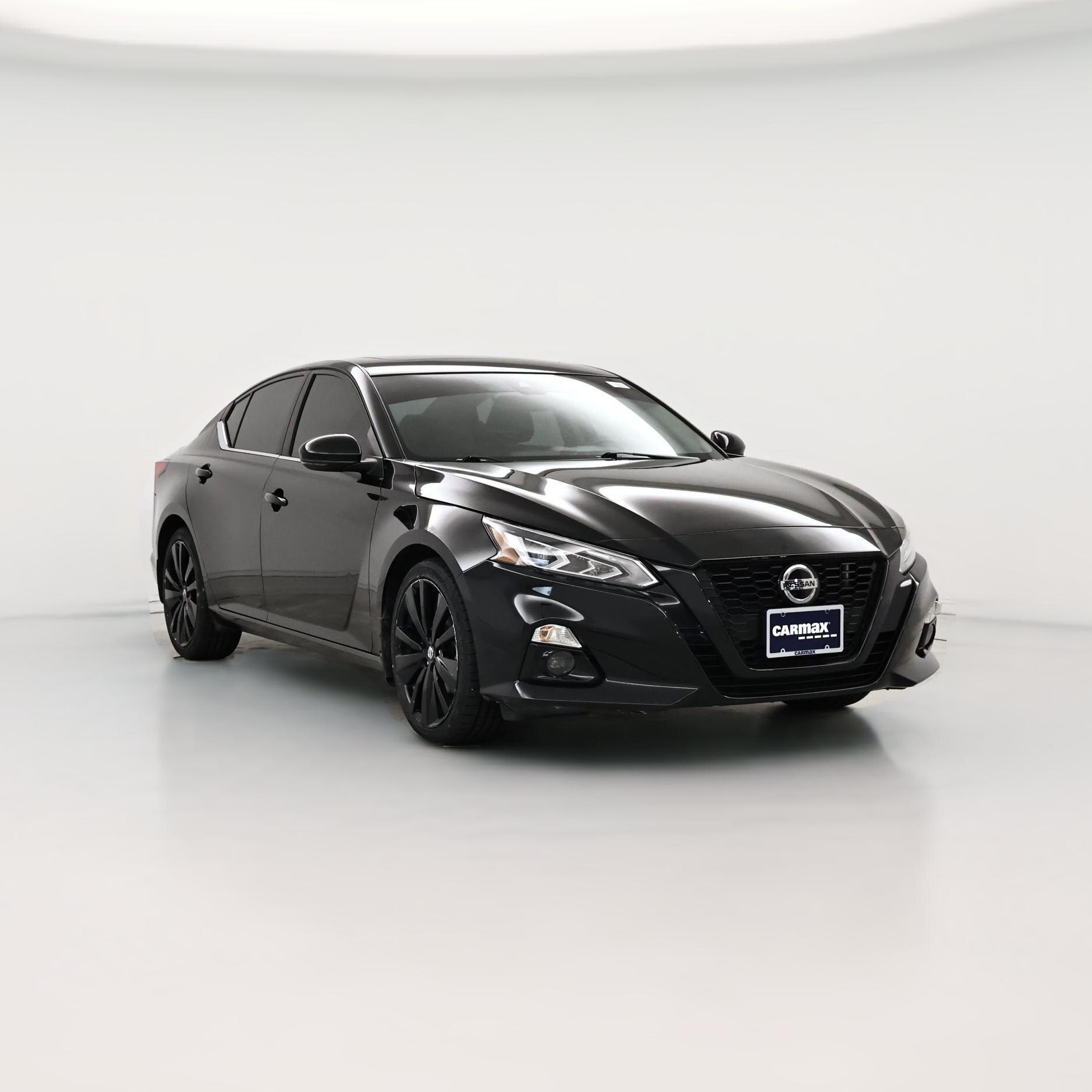 Thumbnail: 2022 Nissan Altima - 1