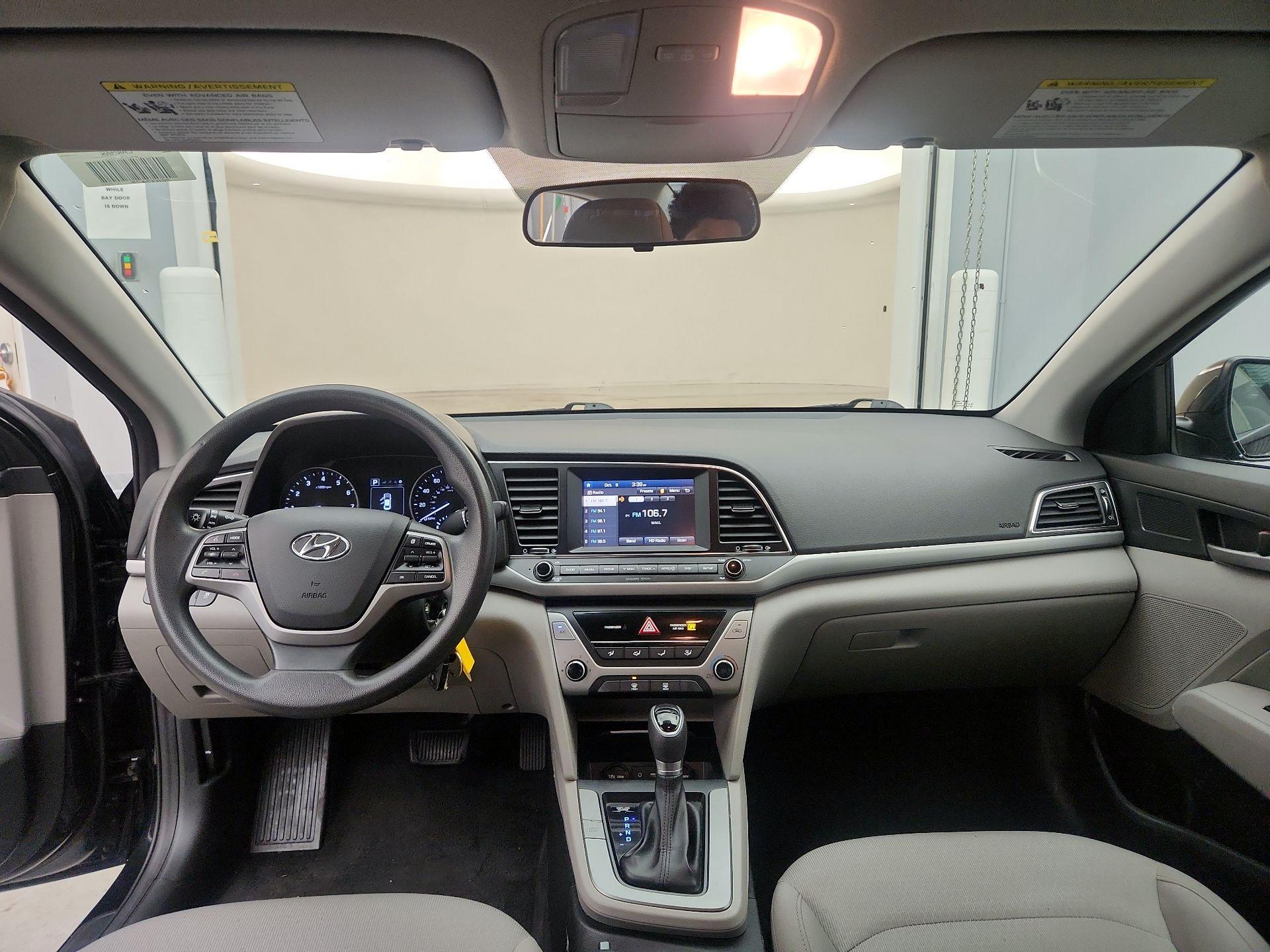 Thumbnail: 2018 Hyundai Elantra - 9