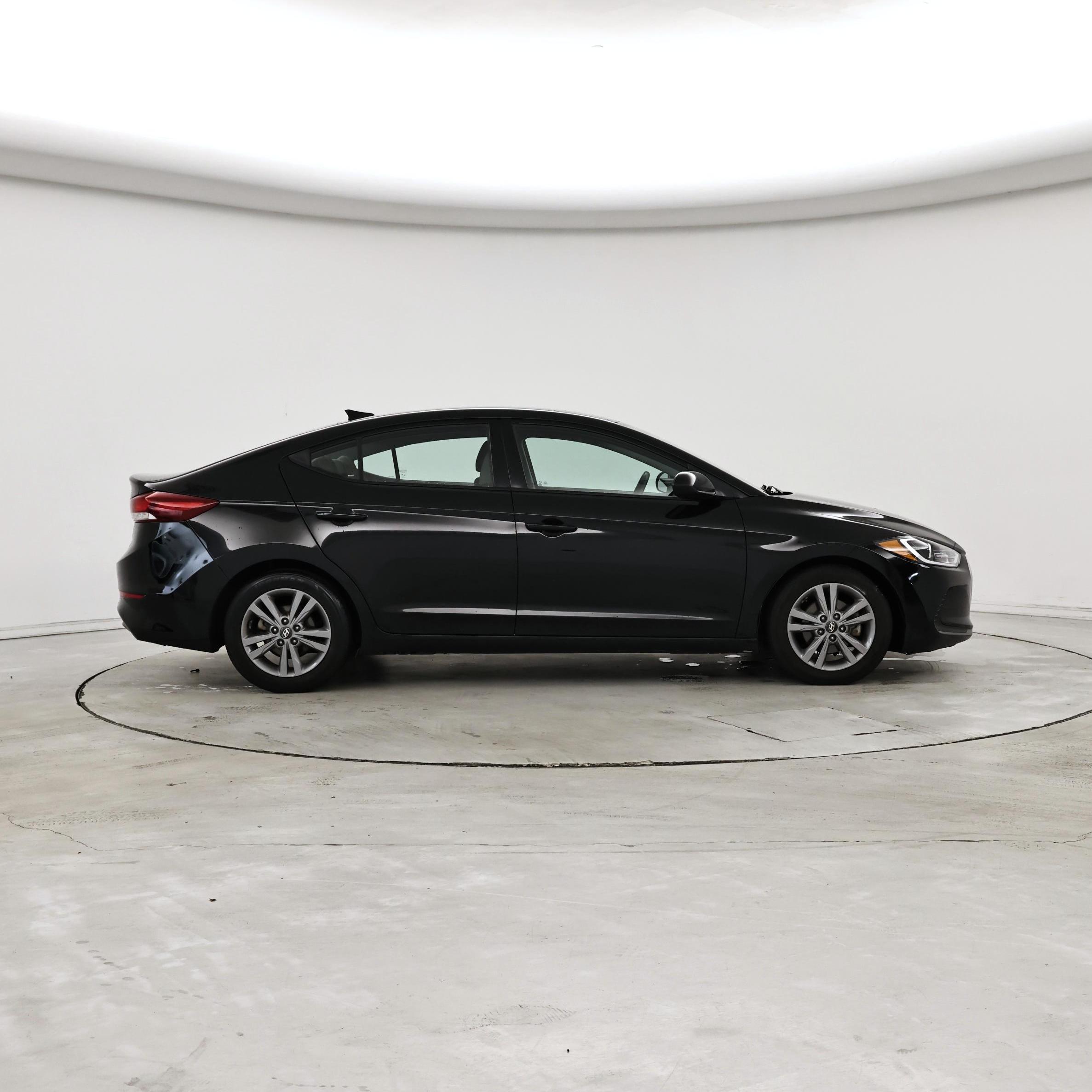 Thumbnail: 2018 Hyundai Elantra - 7
