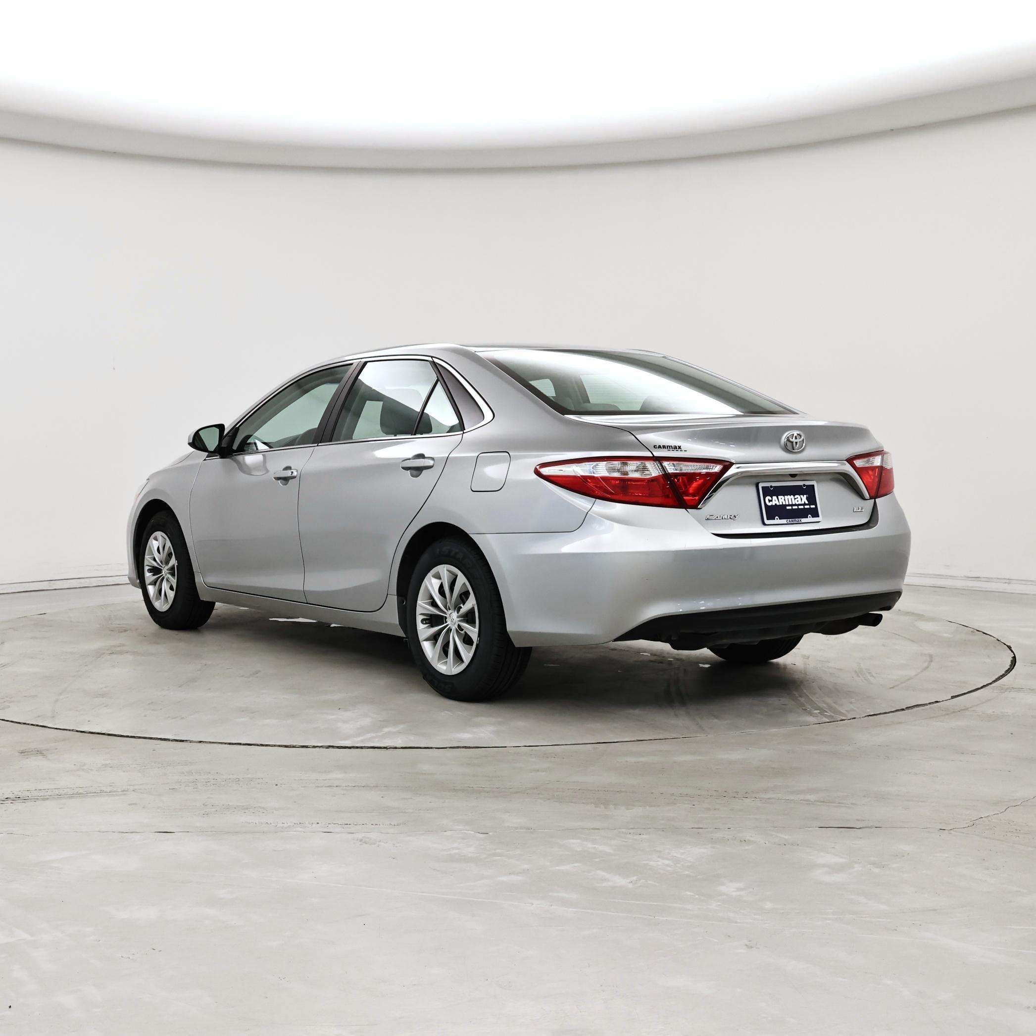 Thumbnail: 2016 Toyota Camry - 2
