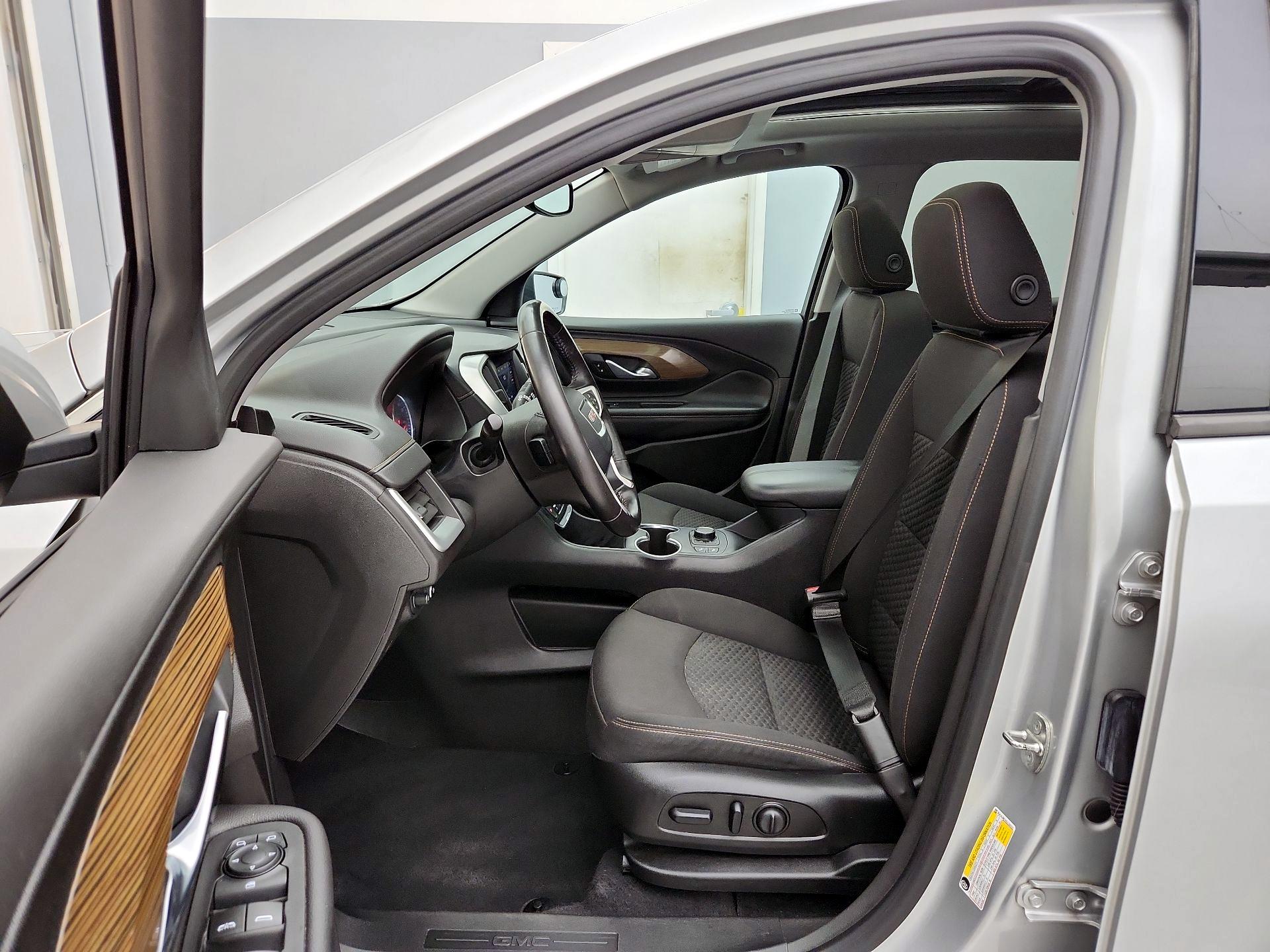 Thumbnail: 2020 GMC Terrain - 11