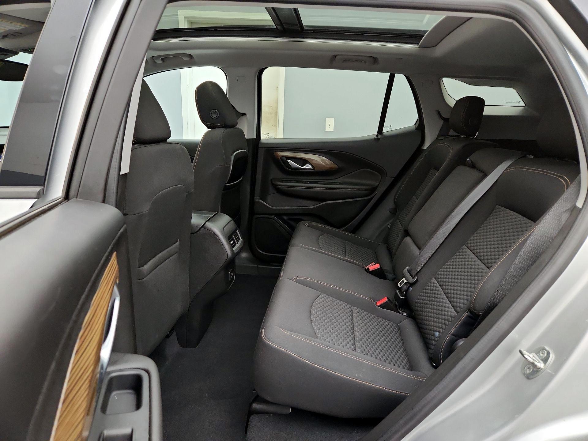 Thumbnail: 2020 GMC Terrain - 20