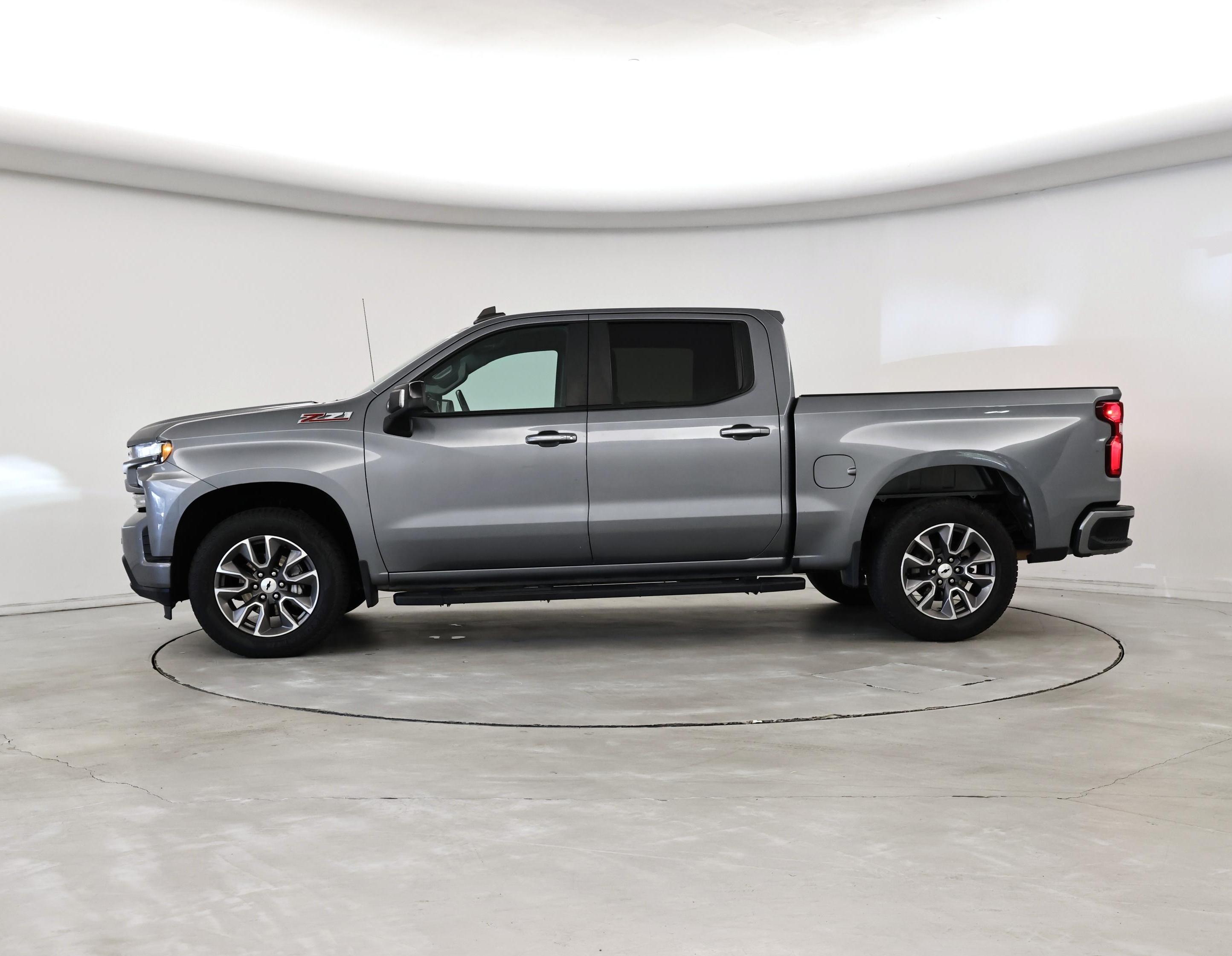 Thumbnail: 2020 Chevrolet Silverado 1500 - 3