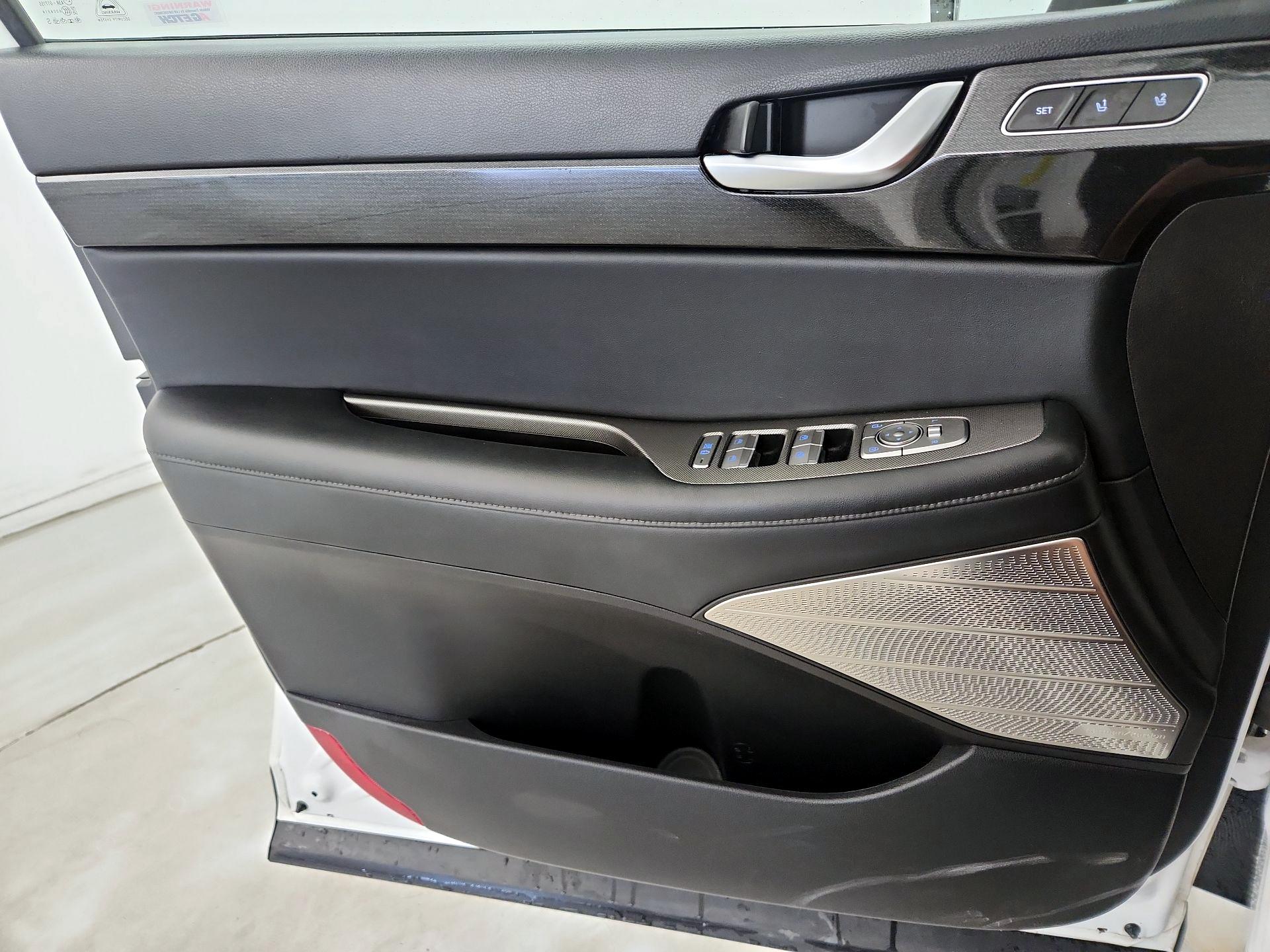 Thumbnail: 2021 Hyundai Palisade - 12