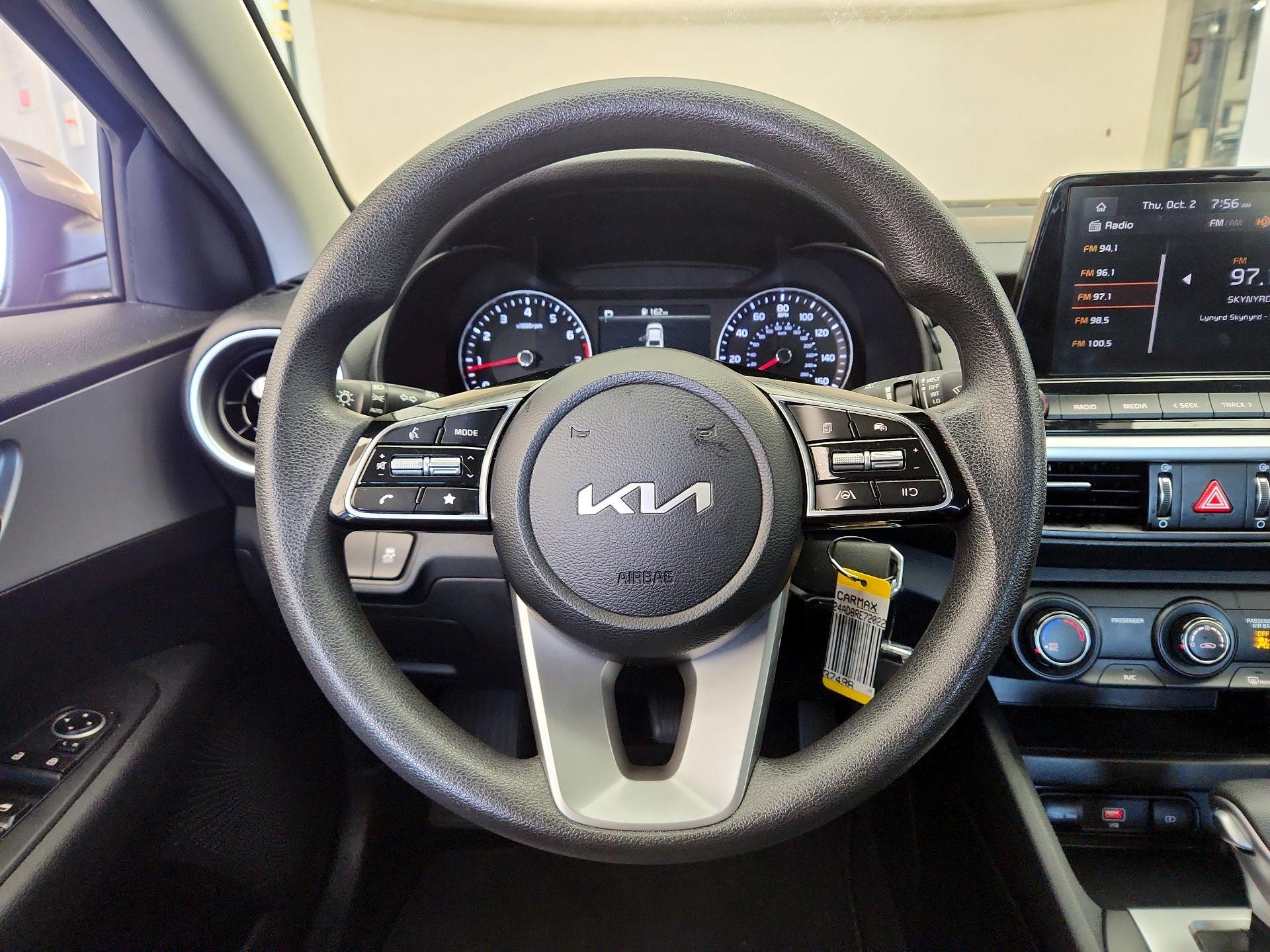 Thumbnail: 2024 Kia Forte - 10