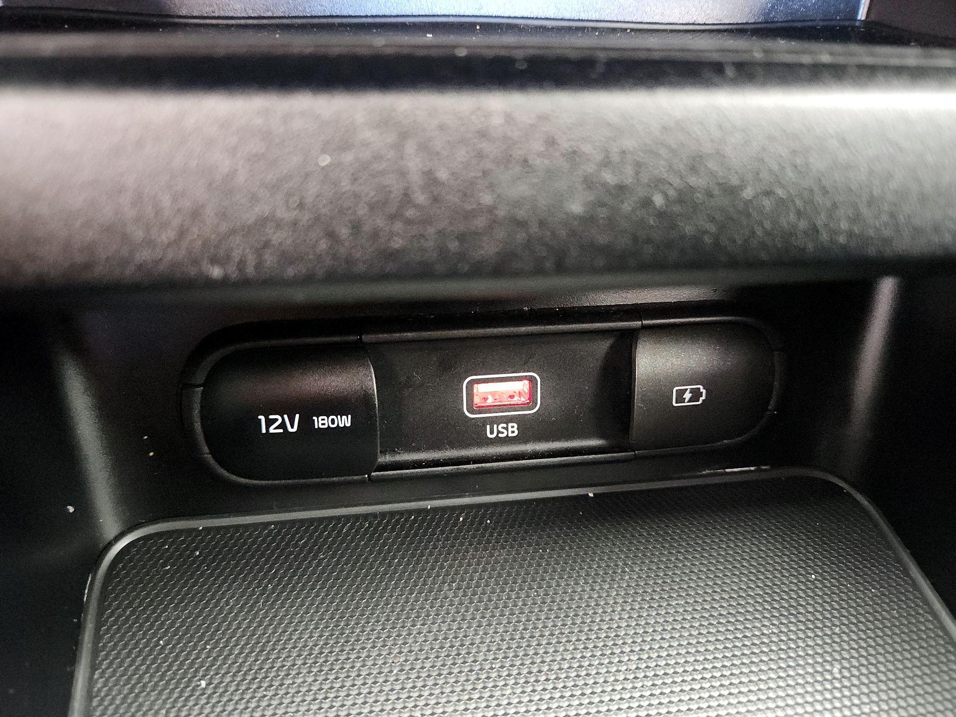 Thumbnail: 2024 Kia Forte - 18