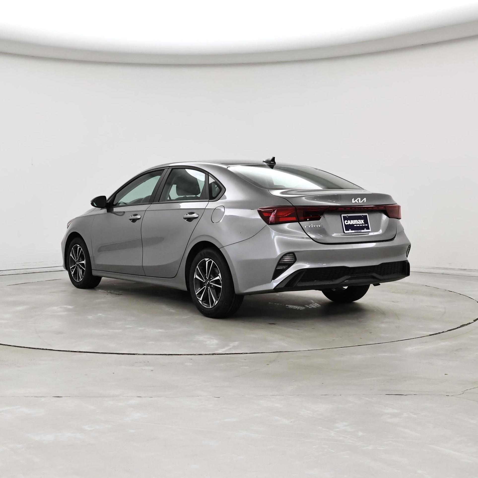 Thumbnail: 2024 Kia Forte - 2
