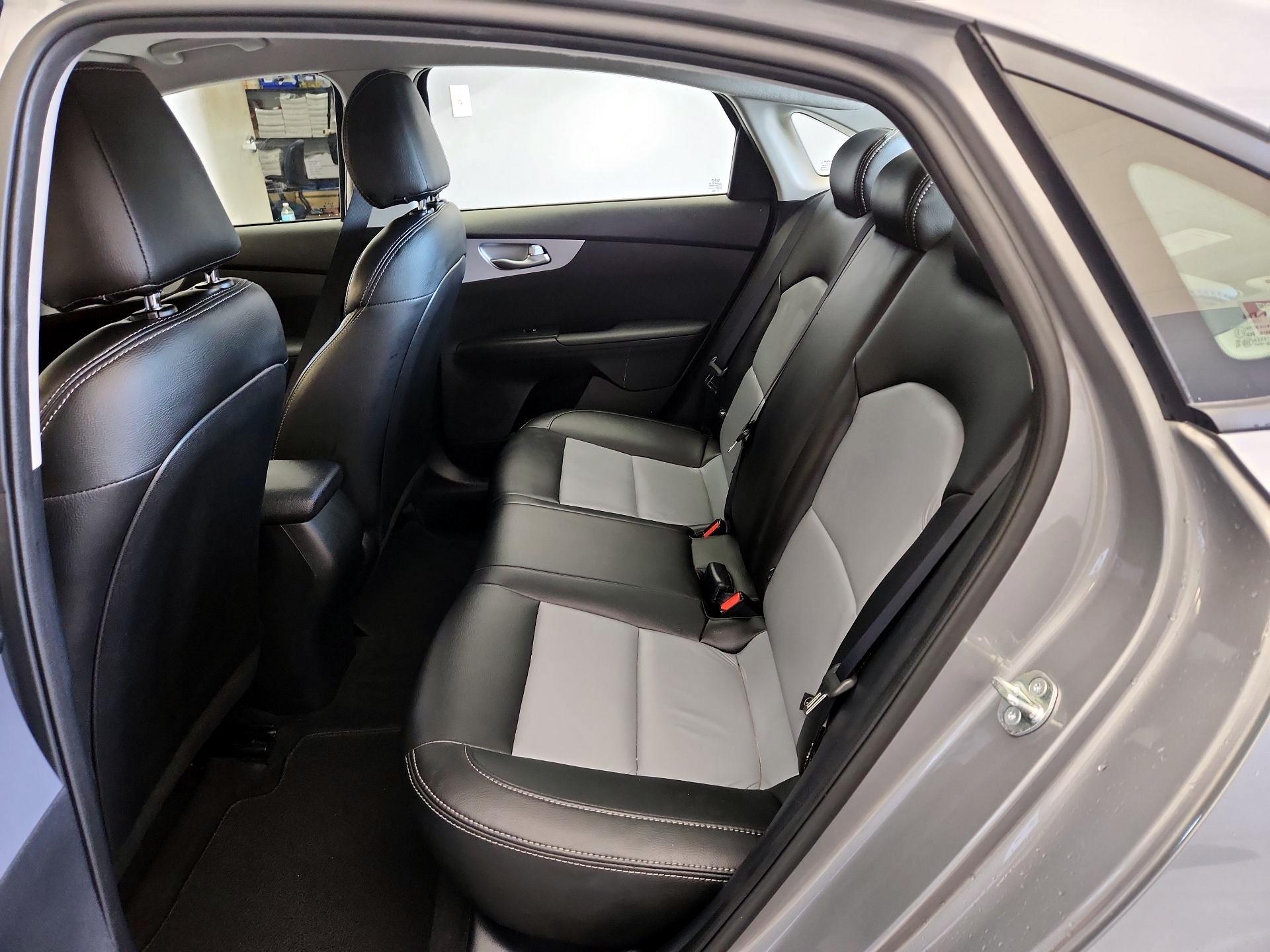 Thumbnail: 2024 Kia Forte - 19