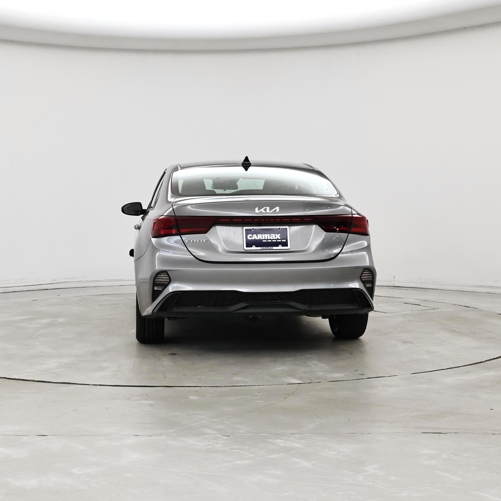 Thumbnail: 2024 Kia Forte - 6