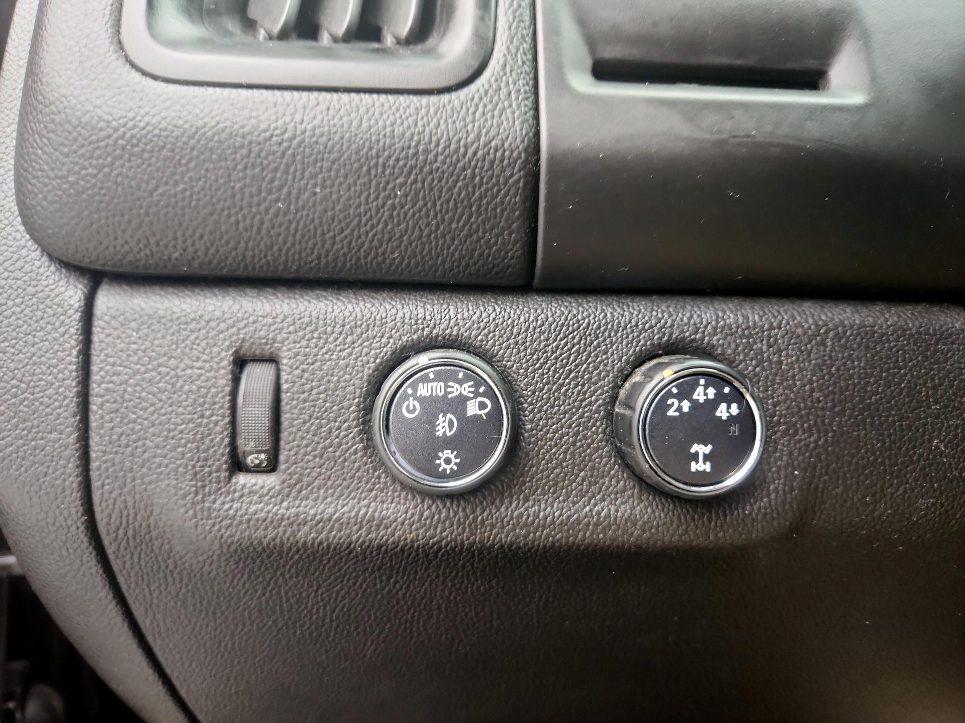 Thumbnail: 2016 Chevrolet Colorado - 13