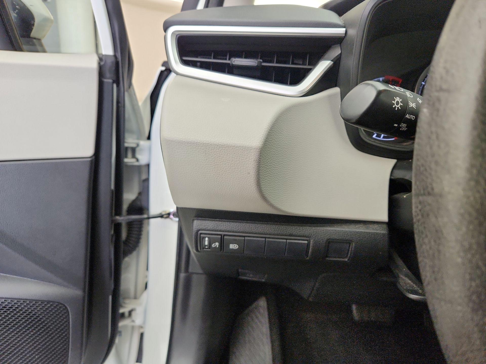 Thumbnail: 2020 Toyota Corolla - 13