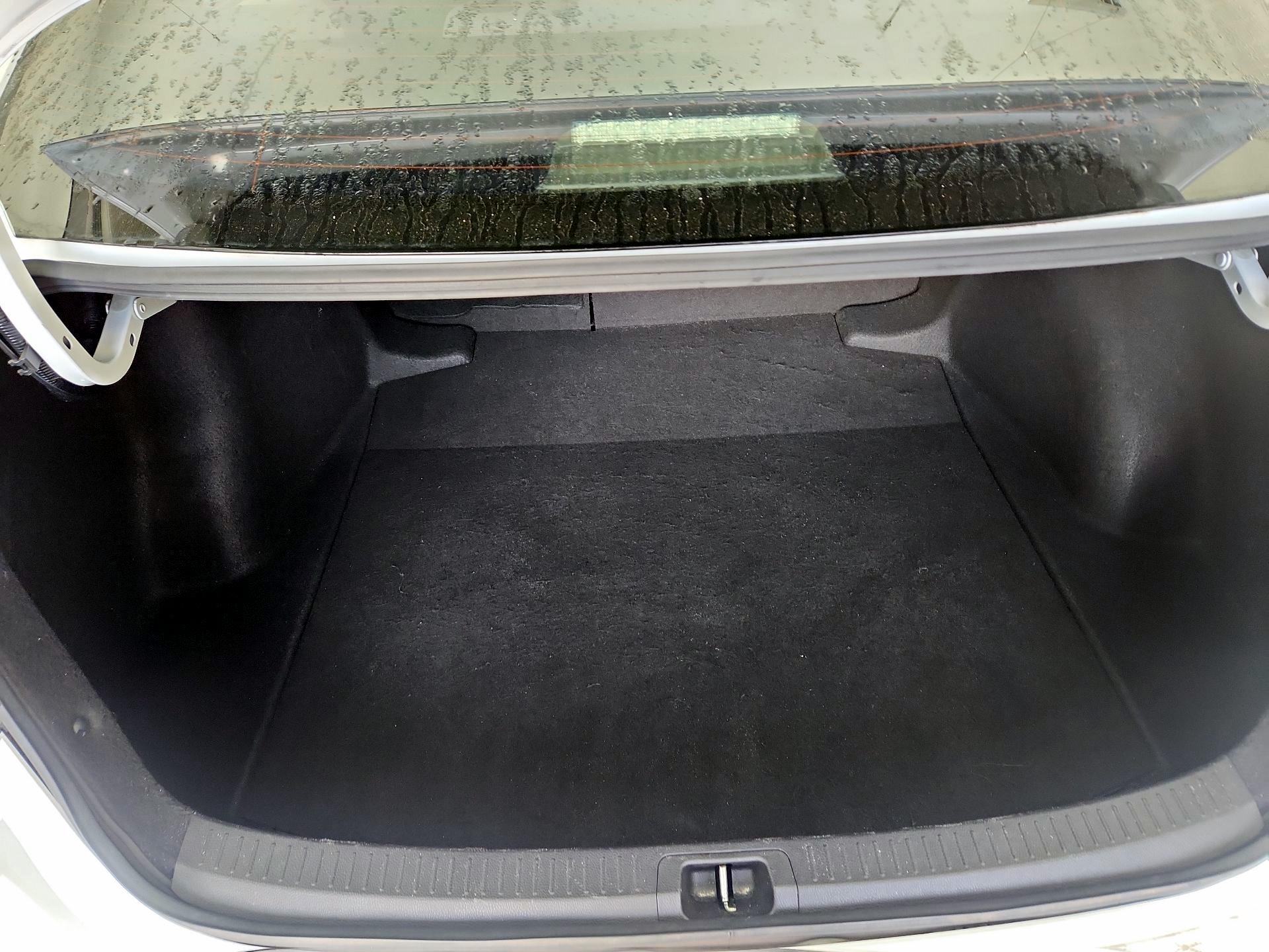 Thumbnail: 2020 Toyota Corolla - 20