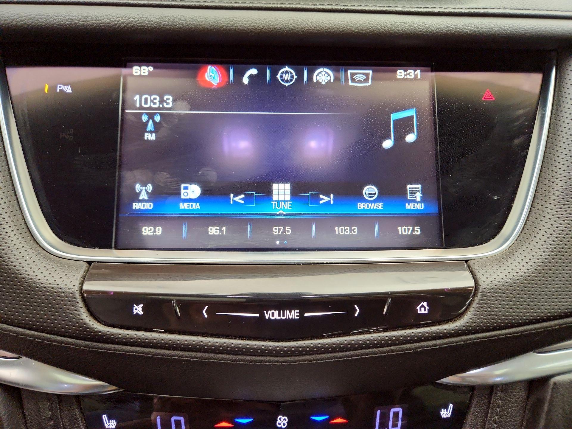 Thumbnail: 2017 Cadillac XT5 - 16