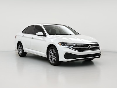 White 2023 Volkswagen Jetta SE