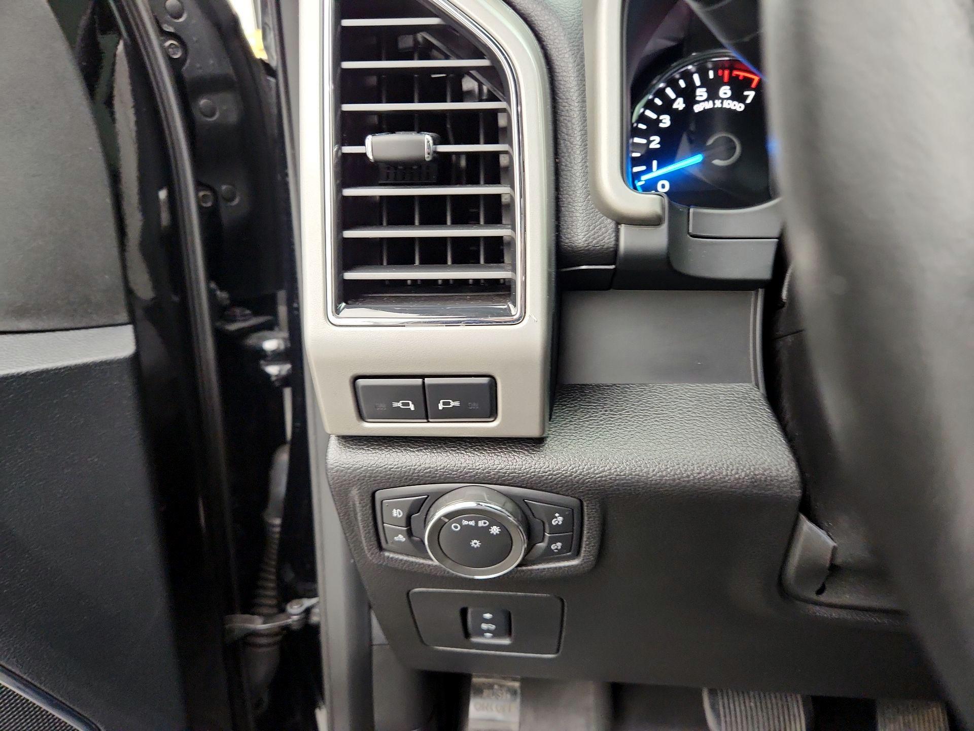 Thumbnail: 2017 Ford F-150 - 13