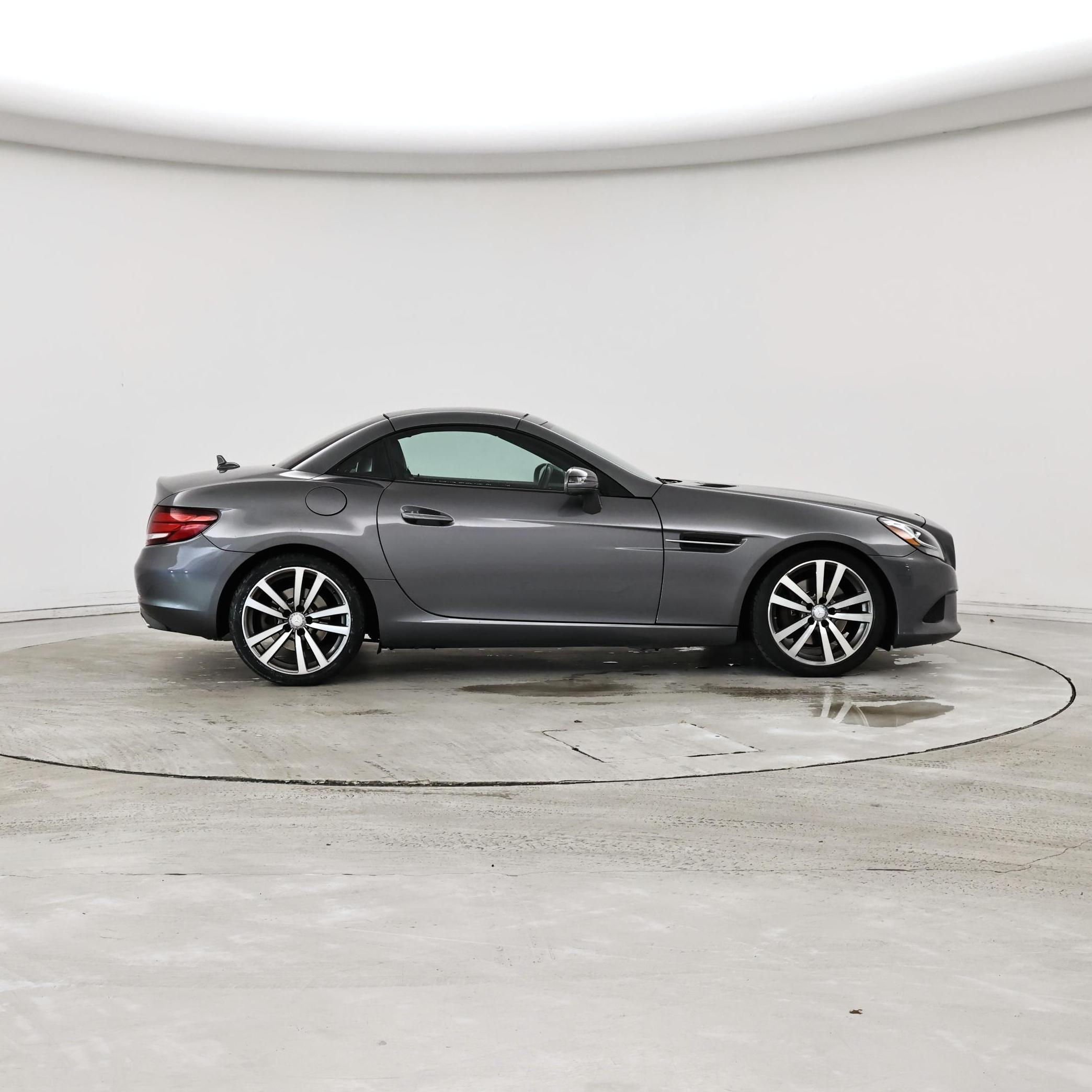Thumbnail: 2017 Mercedes-Benz SLC - 7