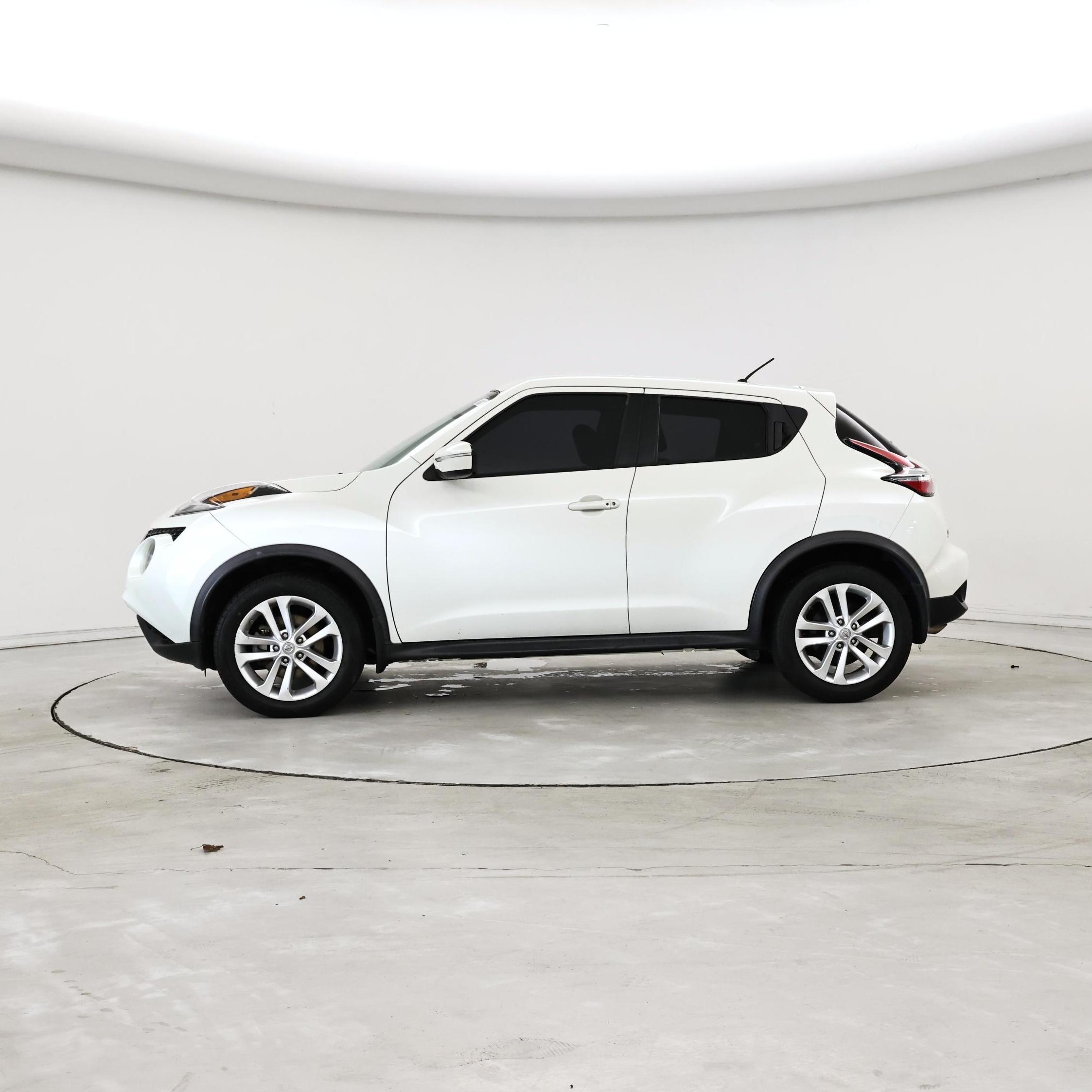 Thumbnail: 2015 Nissan Juke - 3