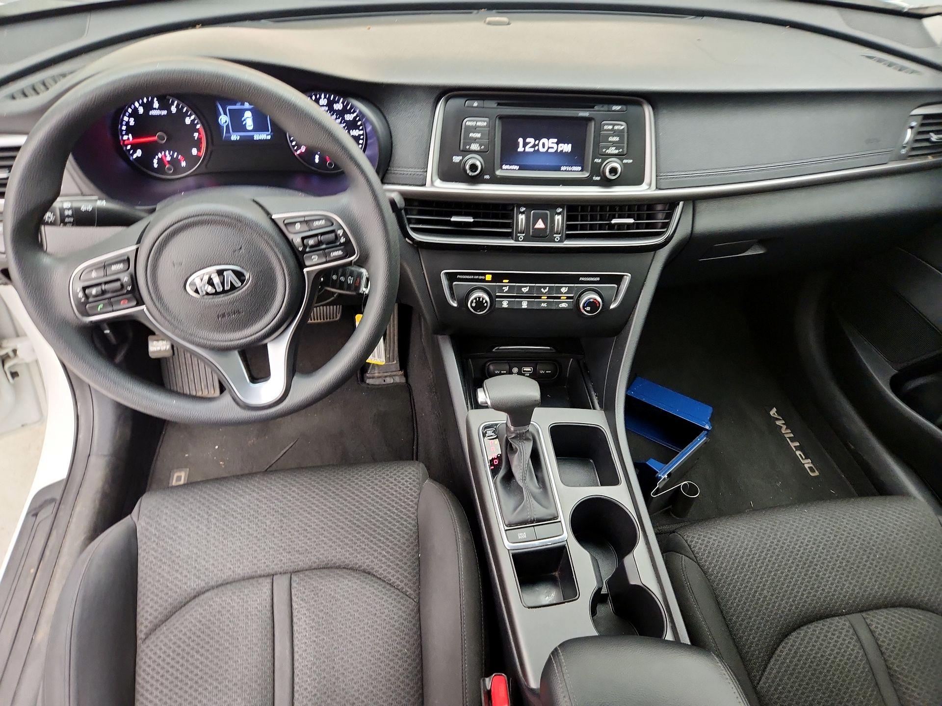 Thumbnail: 2016 Kia Optima - 9