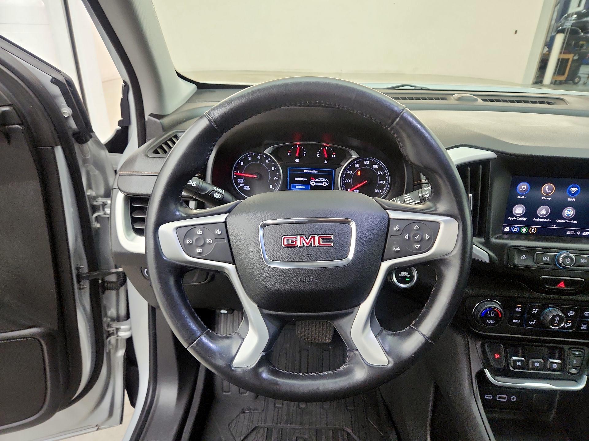 Thumbnail: 2020 GMC Terrain - 10