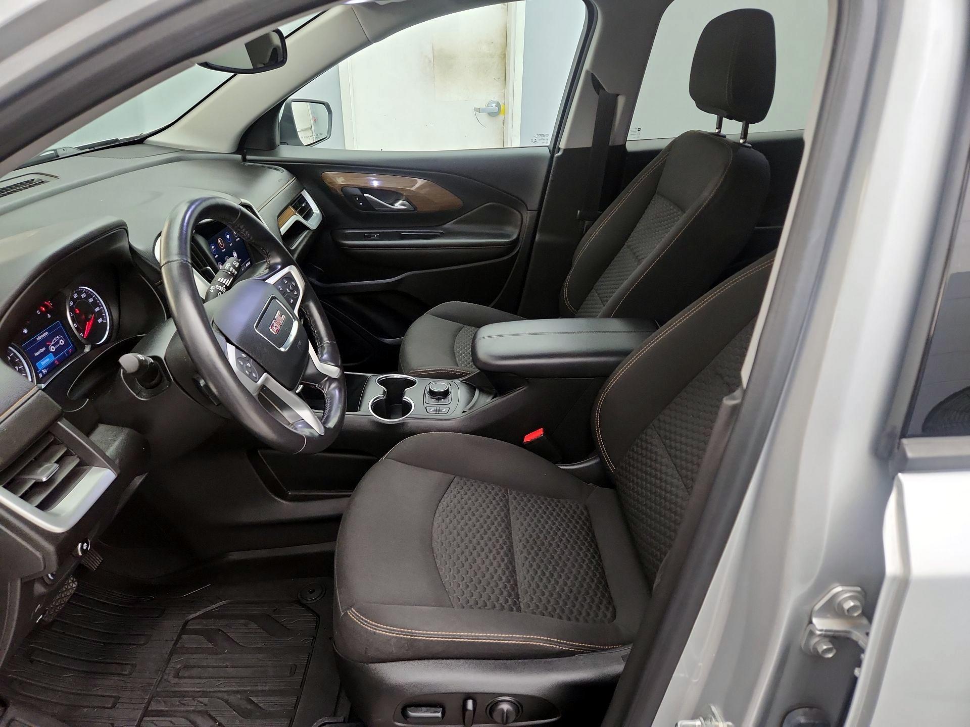 Thumbnail: 2020 GMC Terrain - 11
