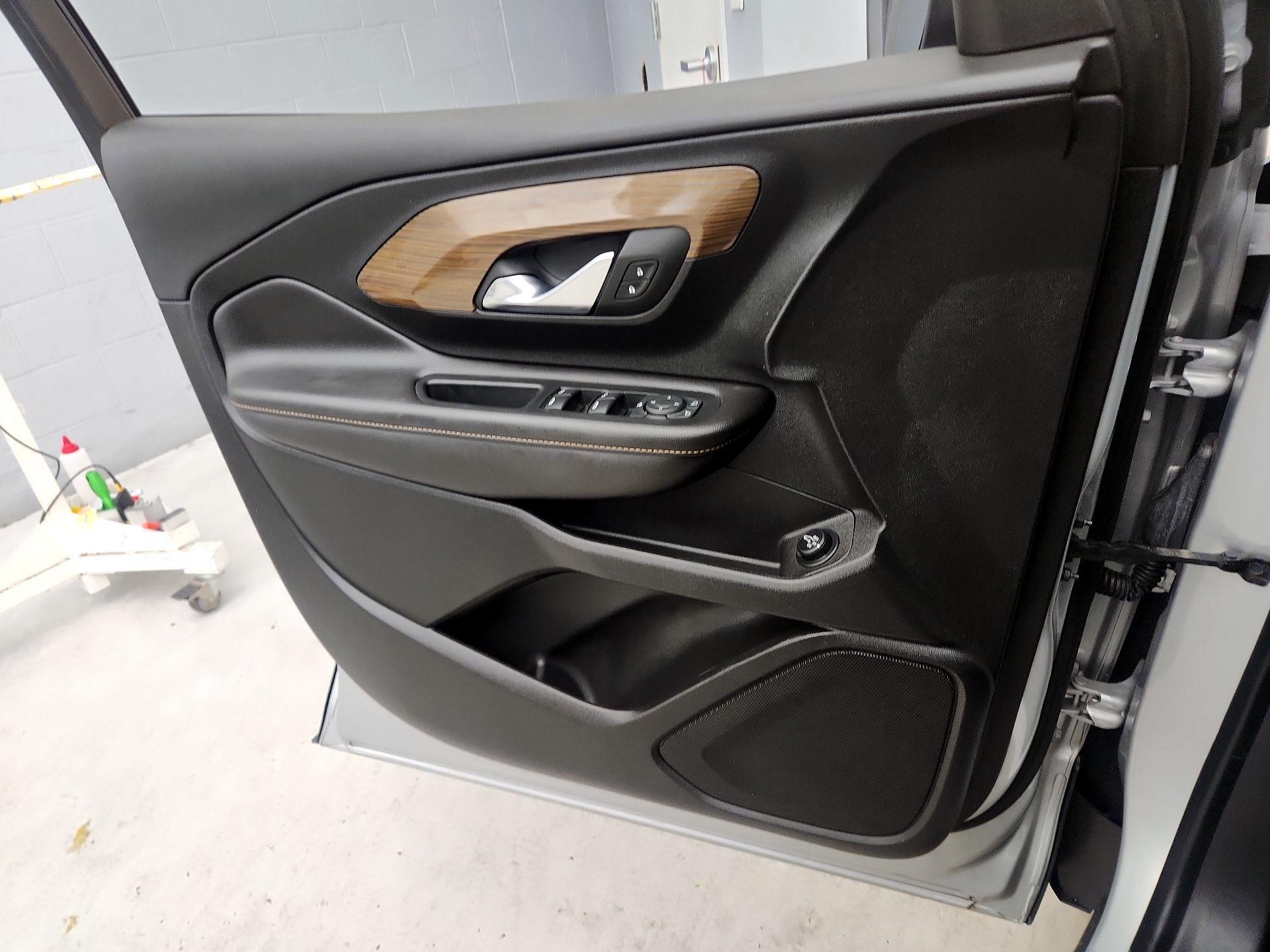 Thumbnail: 2020 GMC Terrain - 12