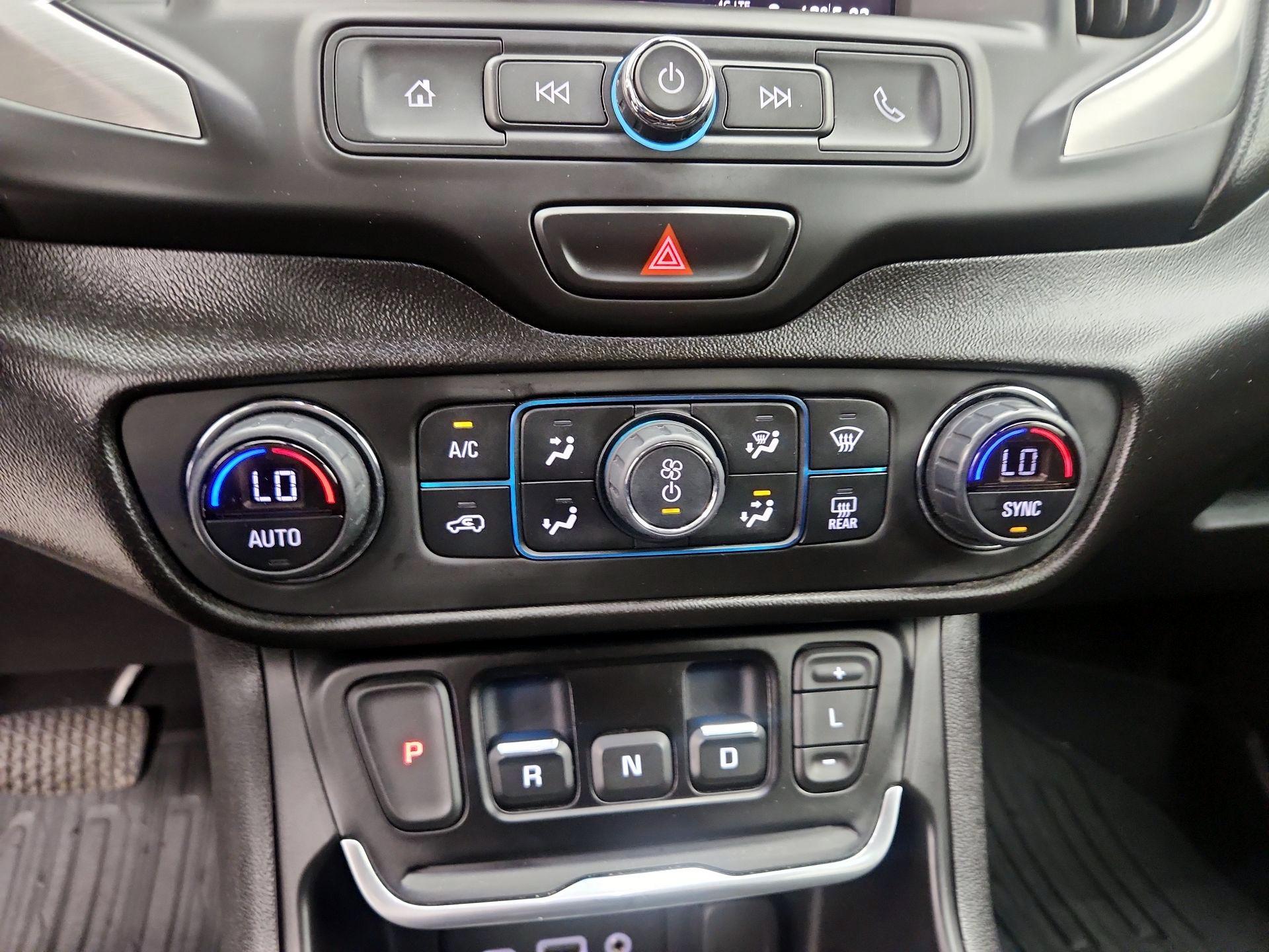 Thumbnail: 2020 GMC Terrain - 16