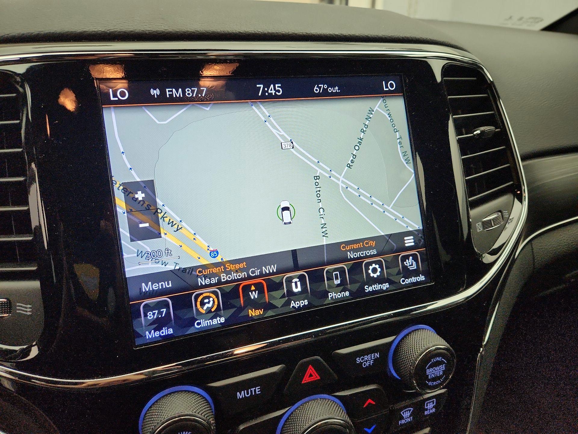 Thumbnail: 2019 Jeep Grand Cherokee - 14