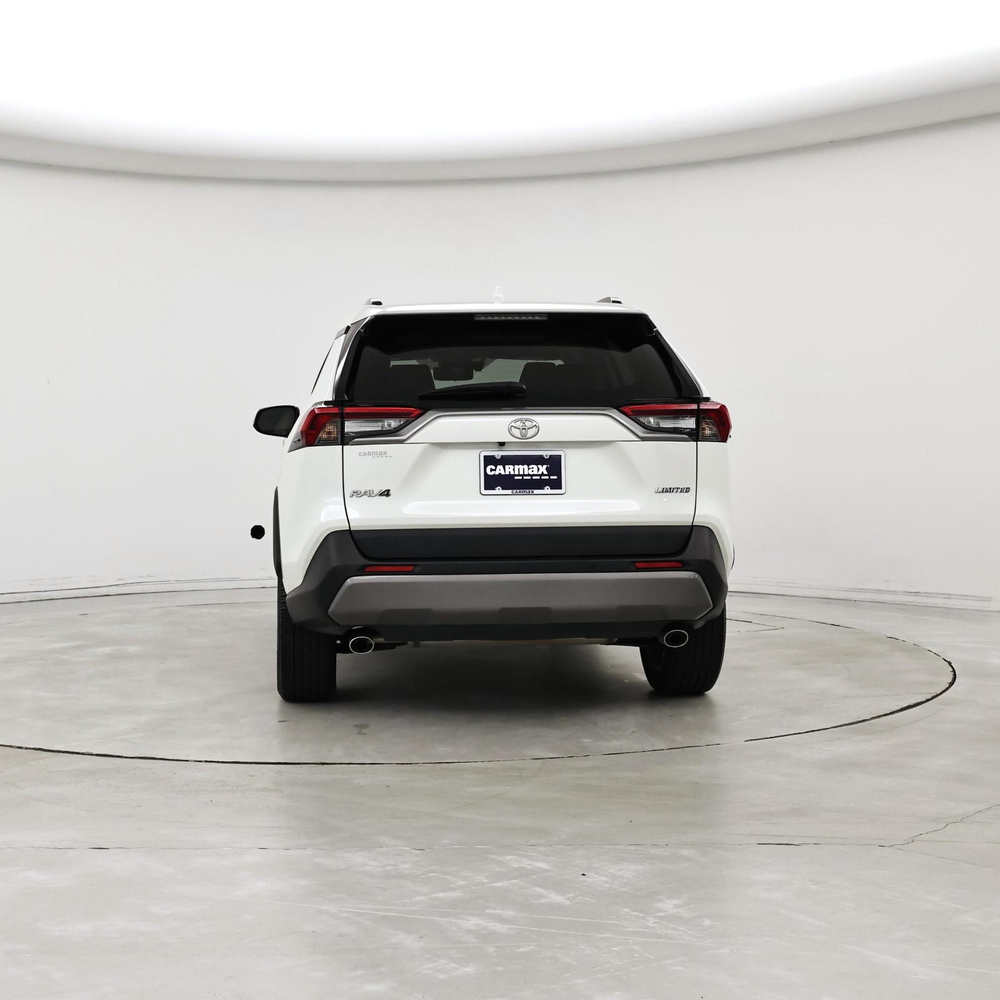 Thumbnail: 2019 Toyota RAV4 - 6