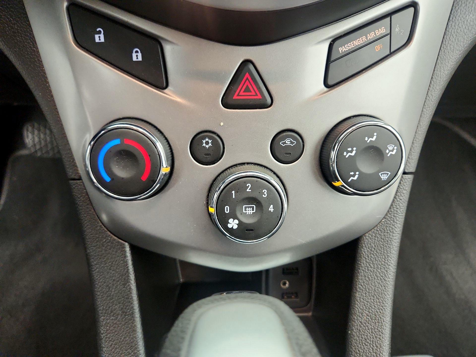 Thumbnail: 2019 Chevrolet Sonic - 16